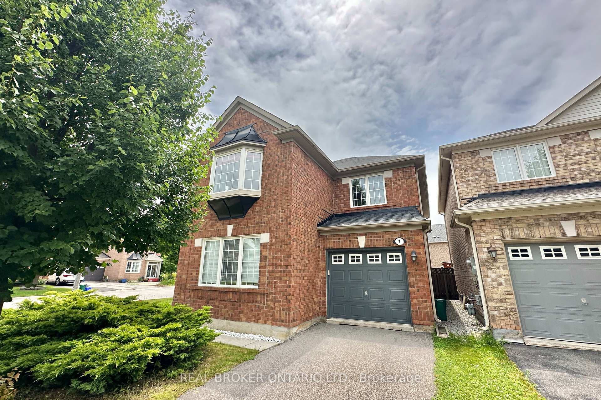 1 Armando Drive photo 2