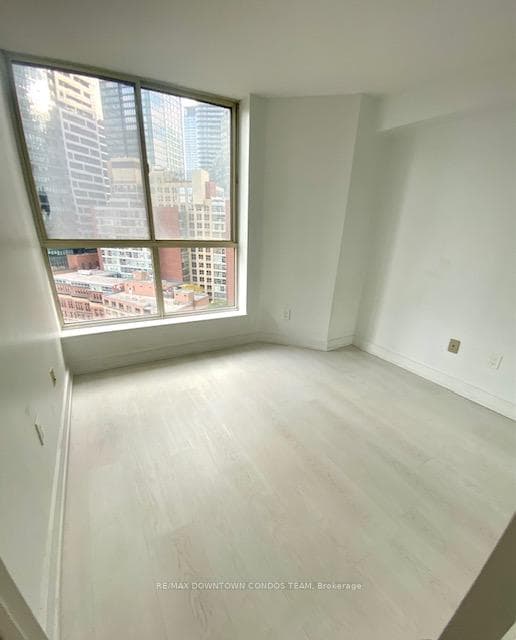 44 St Joseph Street Unit 1108 photo 12