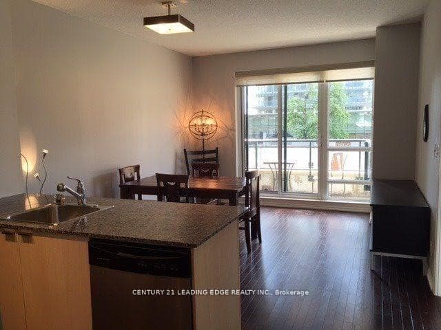 35 Hayden Street Unit 505 photo 8