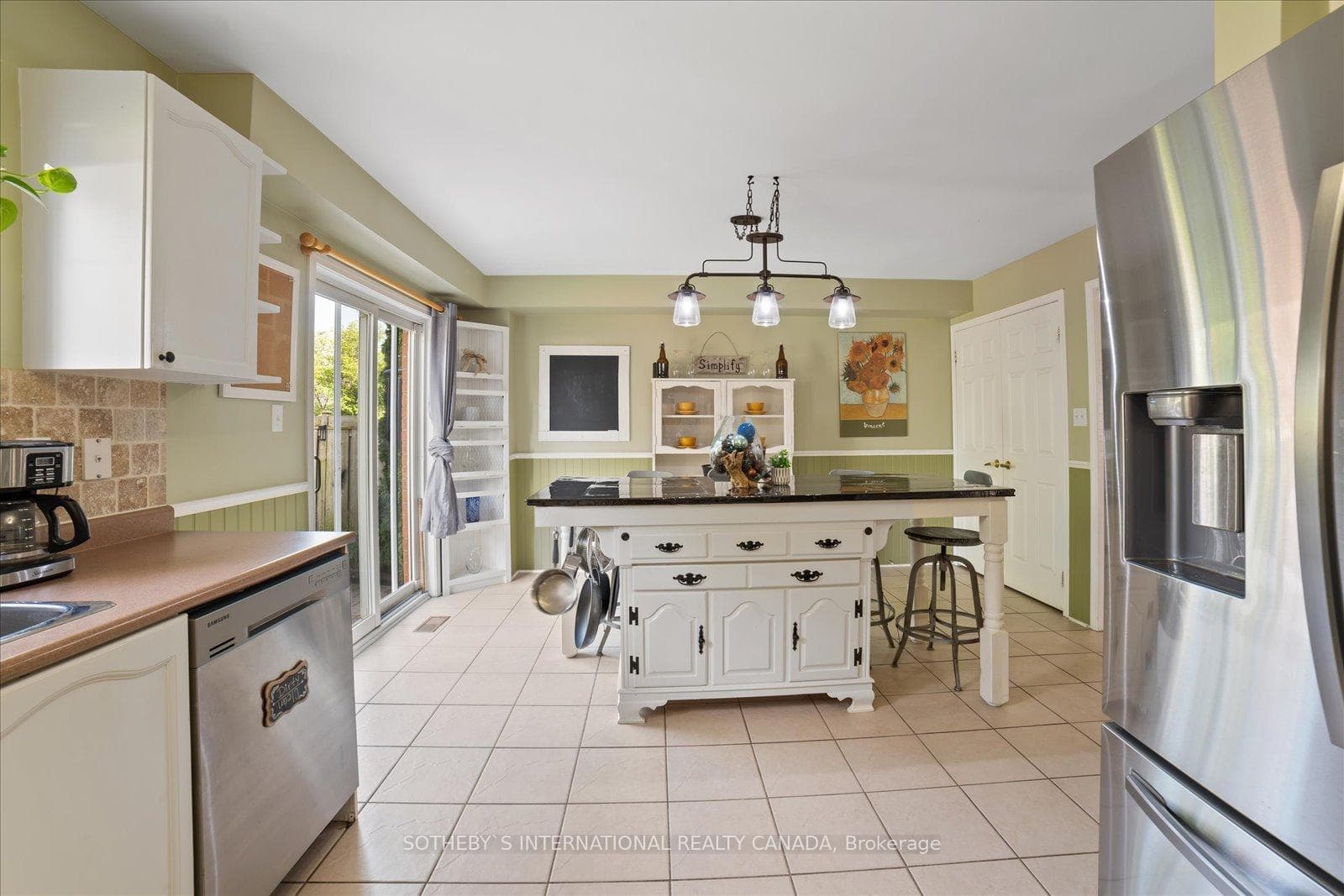 205 Madden Place photo 12
