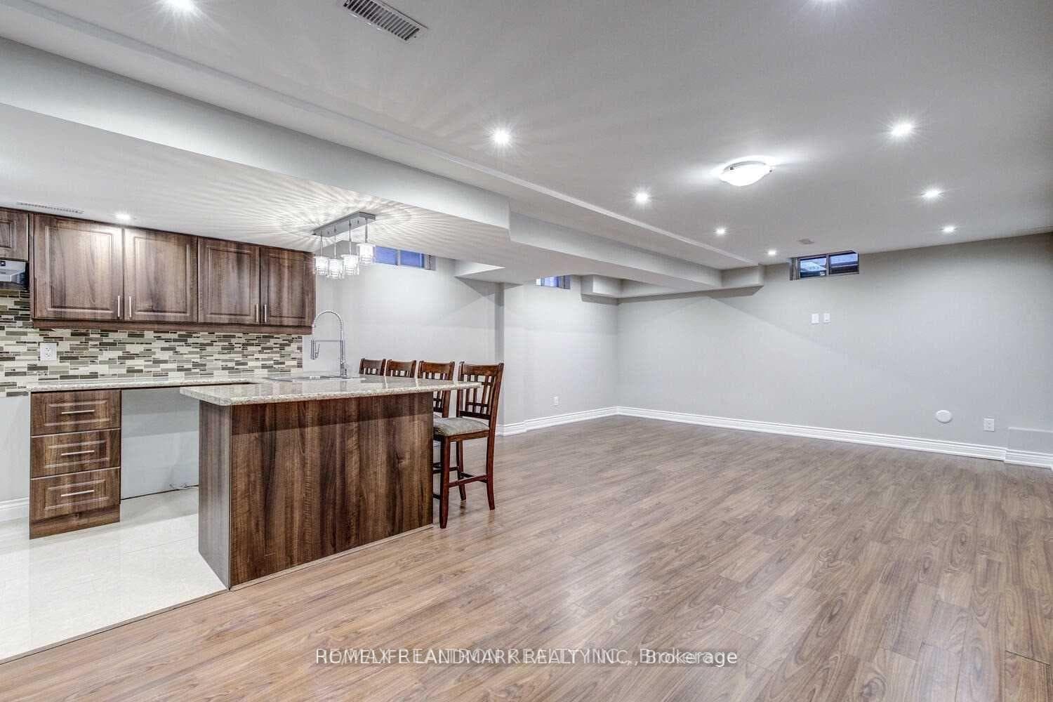 404 Lady Nadia Drive photo 26