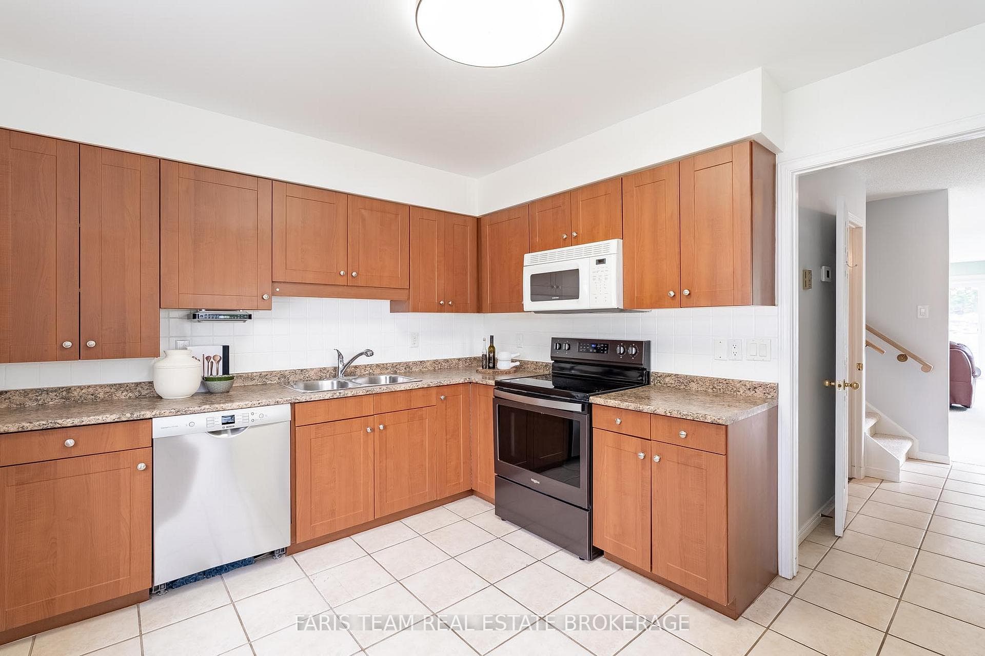 10 Laguna Parkway Unit 9 photo 5