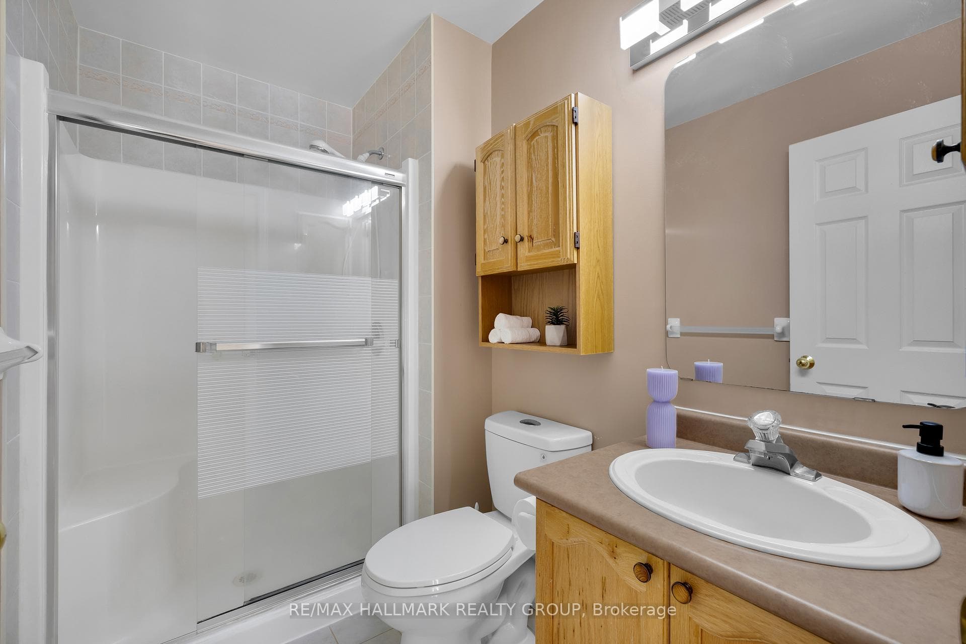 1087 Rocky Harbour Crescent photo 35