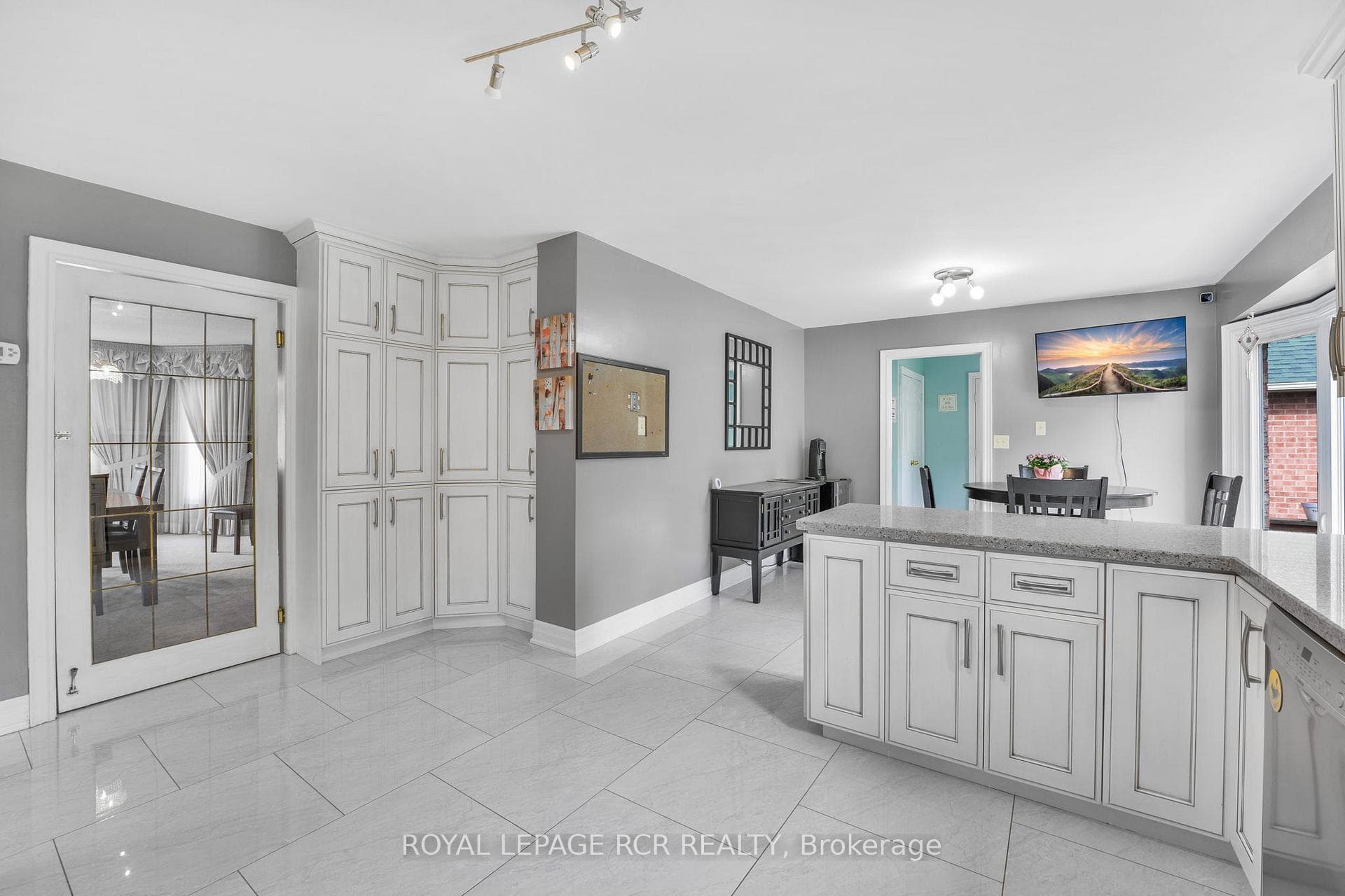 22 Ridelle Court photo 10