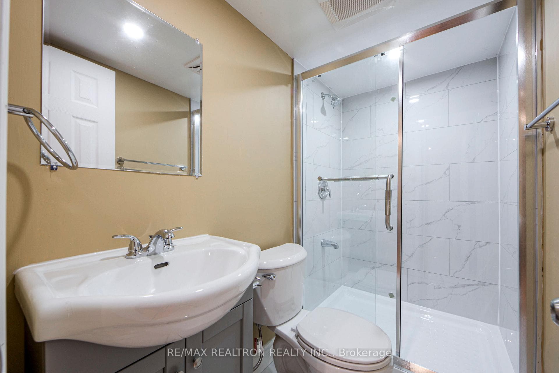 269 Treasure Road Unit BSMT photo 6