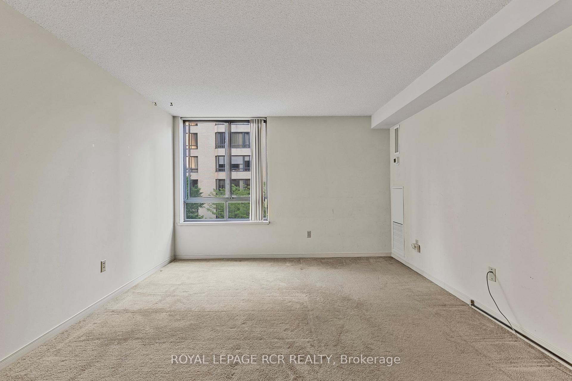 195 St Patrick Street Unit 603 photo 6