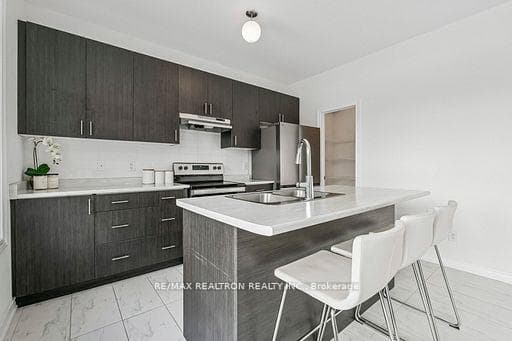 33 Simona Avenue photo 20
