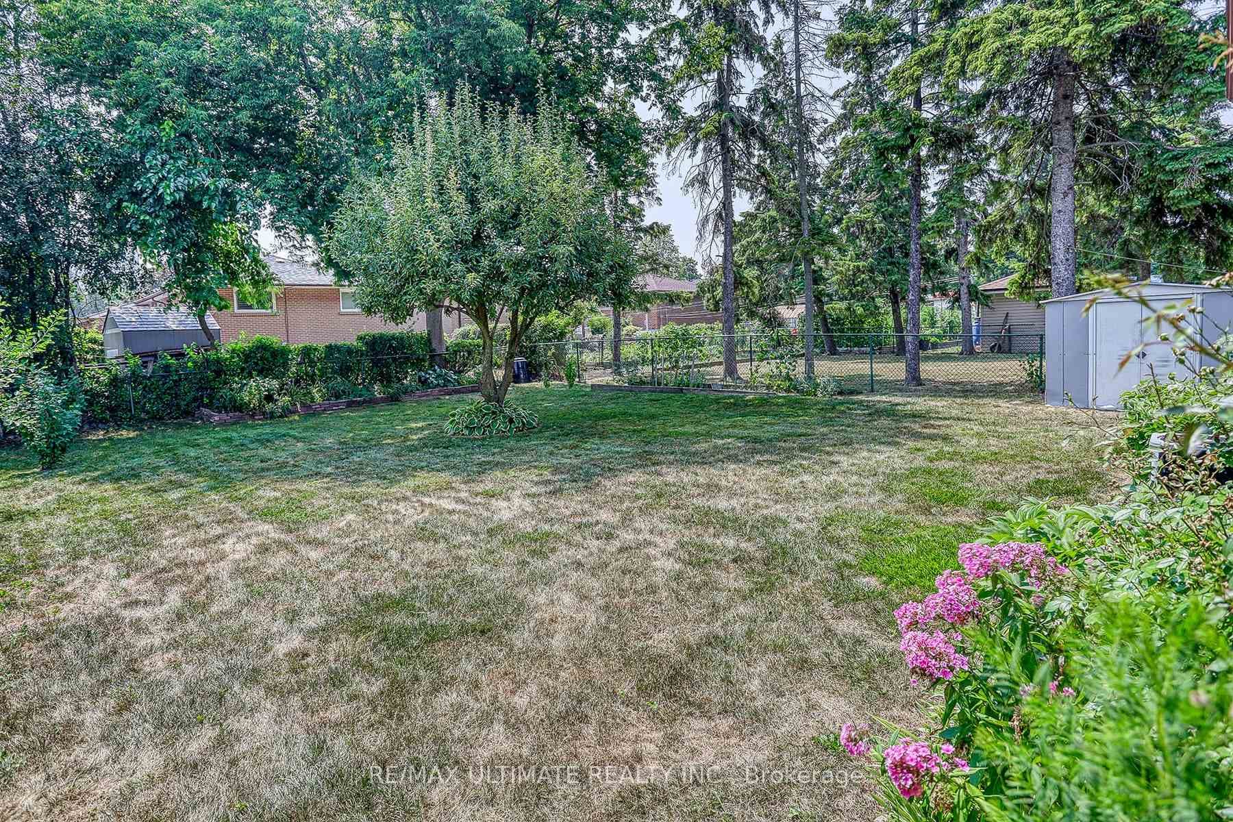 35 Chipper Crescent photo 36