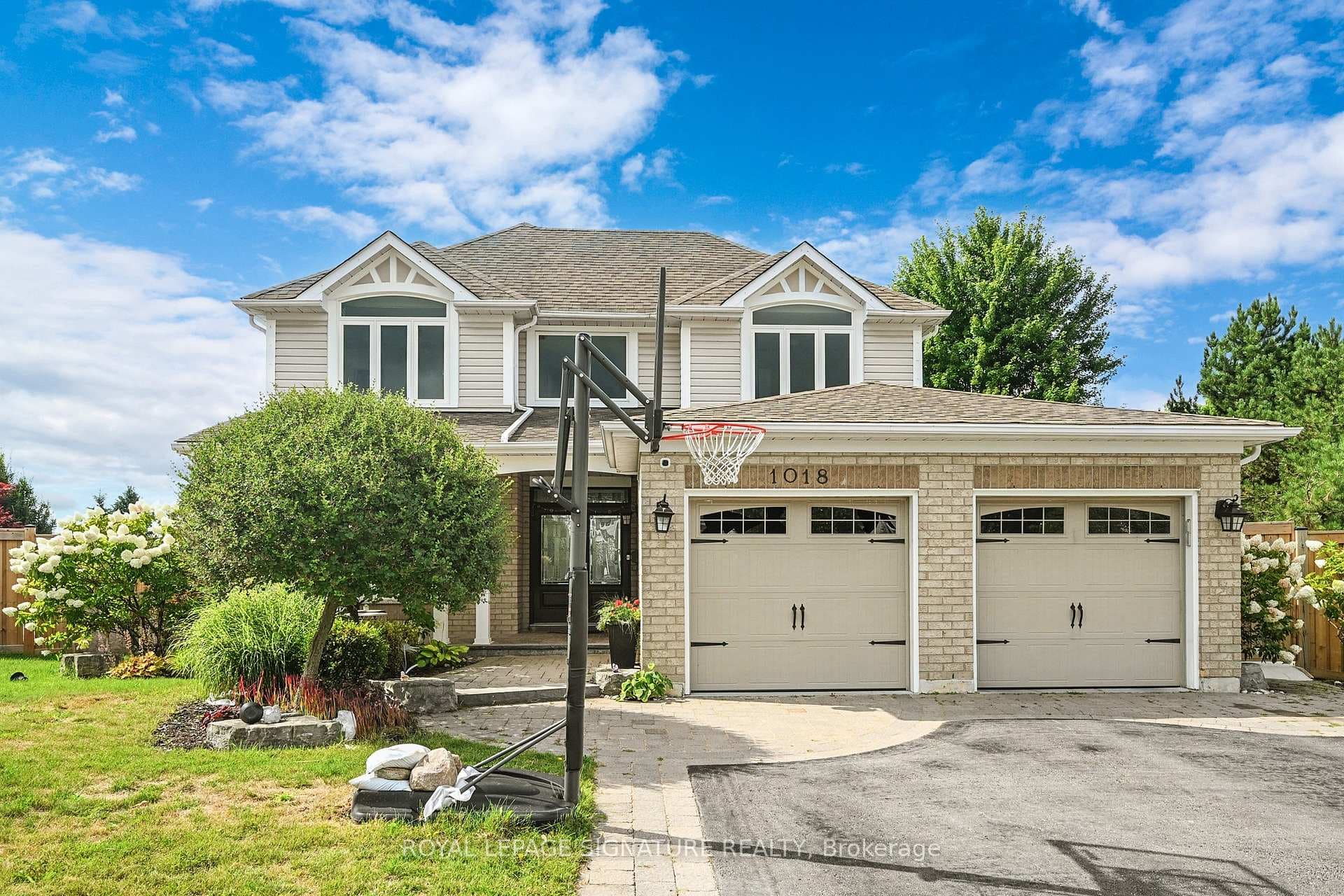 1018 Glenbourne Drive photo 1