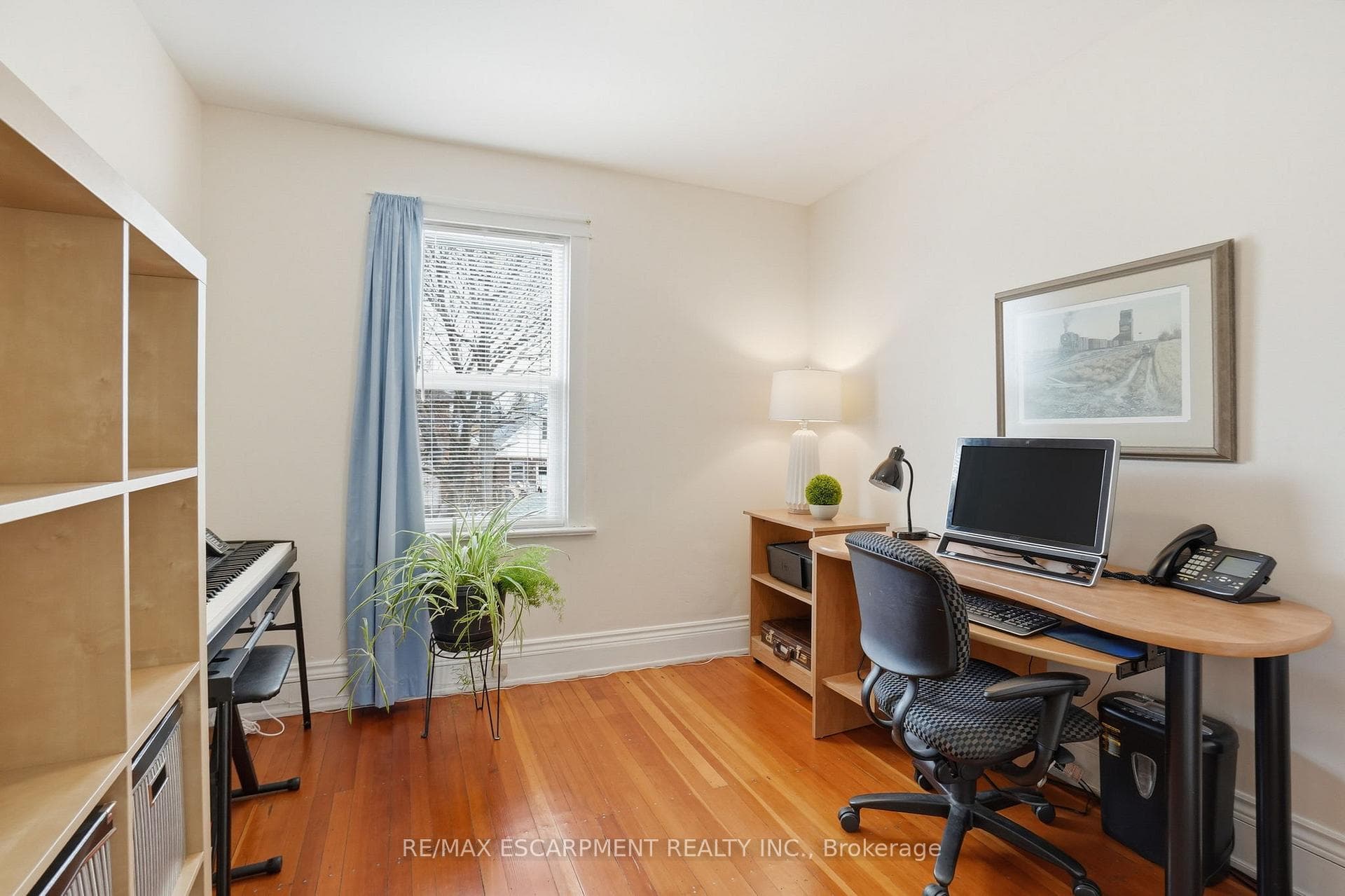 223 Park Row photo 22