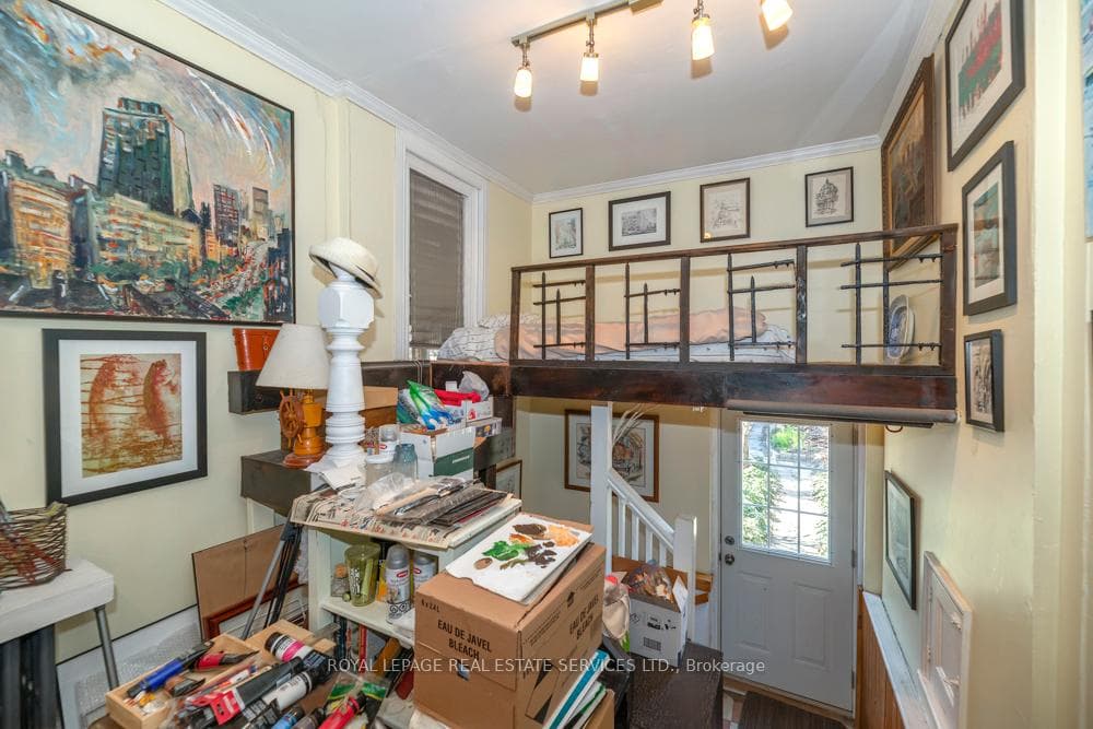 460 Palmerston Boulevard photo 19