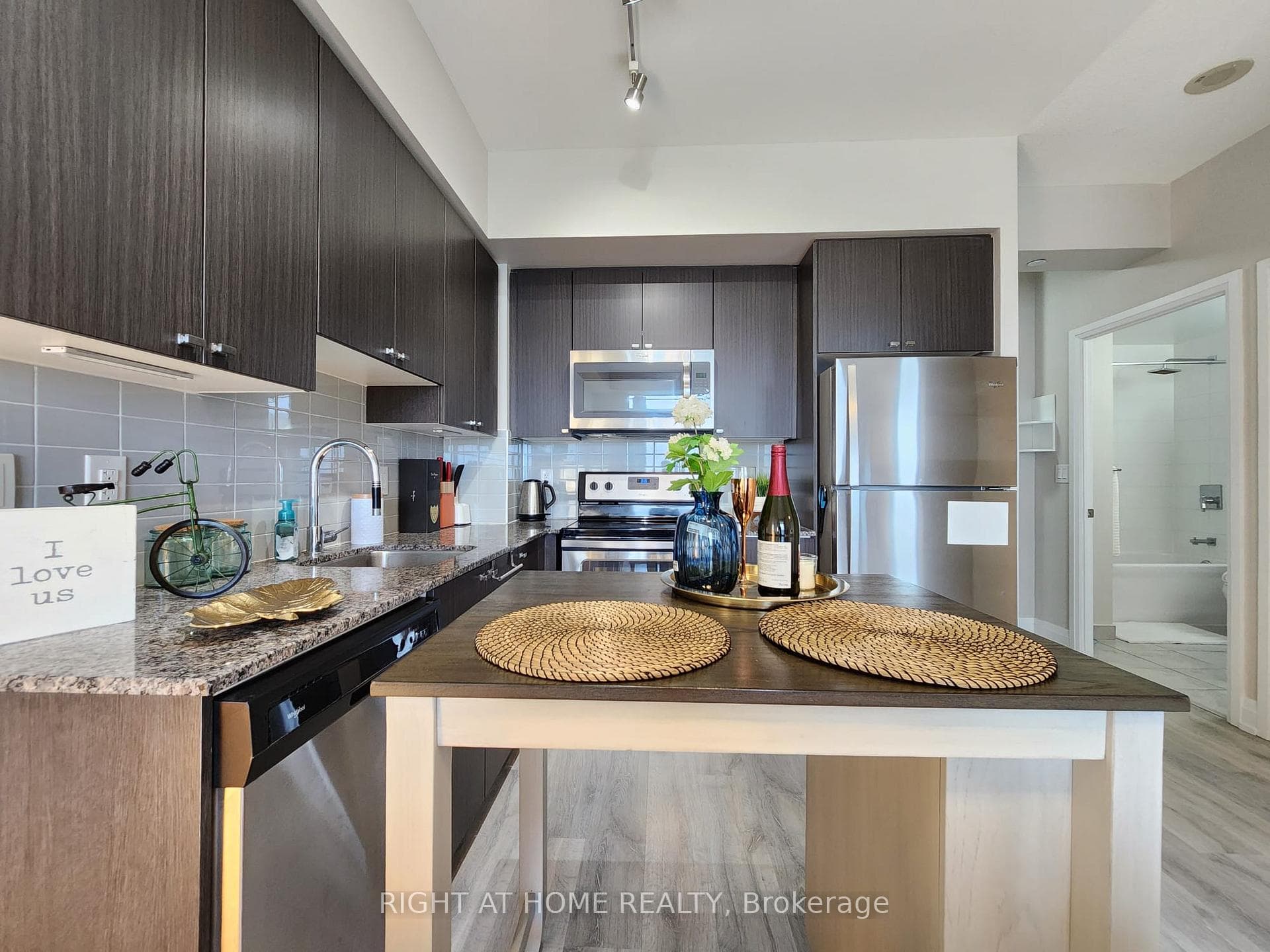 3700 Highway 7 Road Unit 510 photo 6