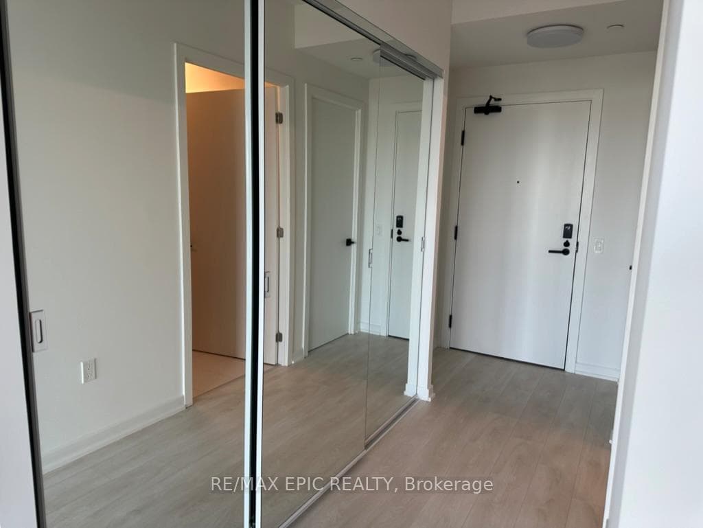 Main entrance double closet