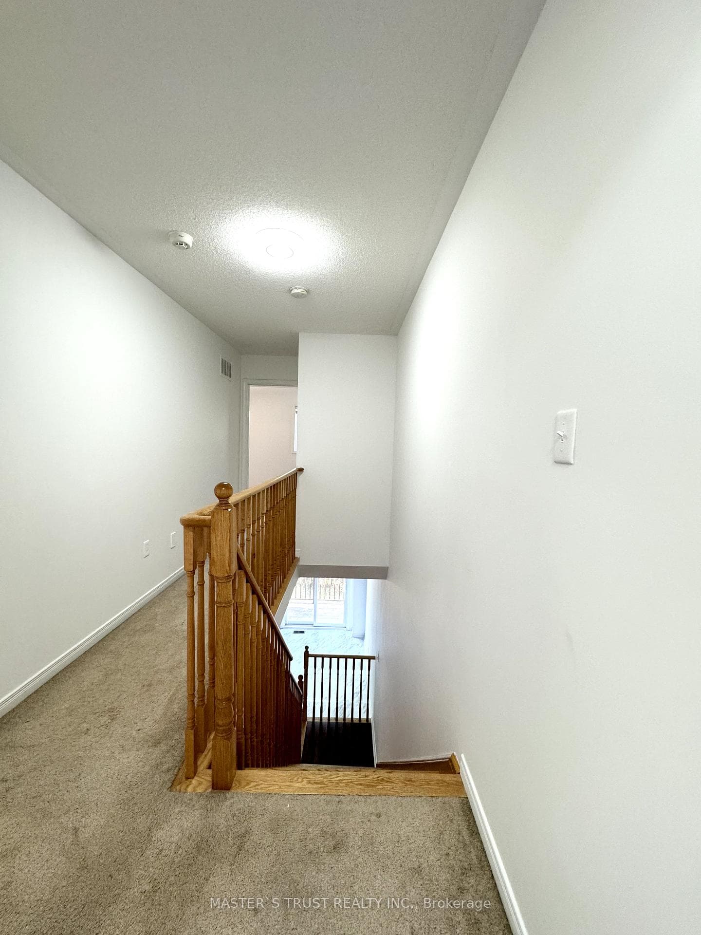 530 Kingston Road Unit 17 photo 12