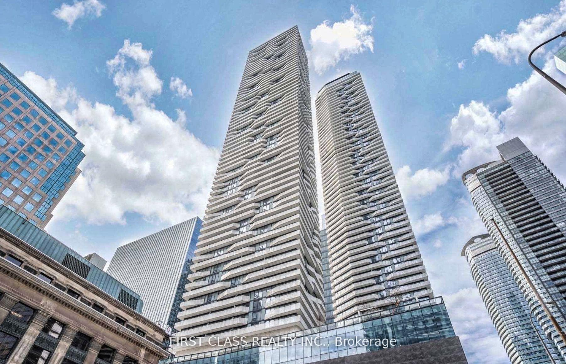 100 Harbour Street Unit 2405 photo 1
