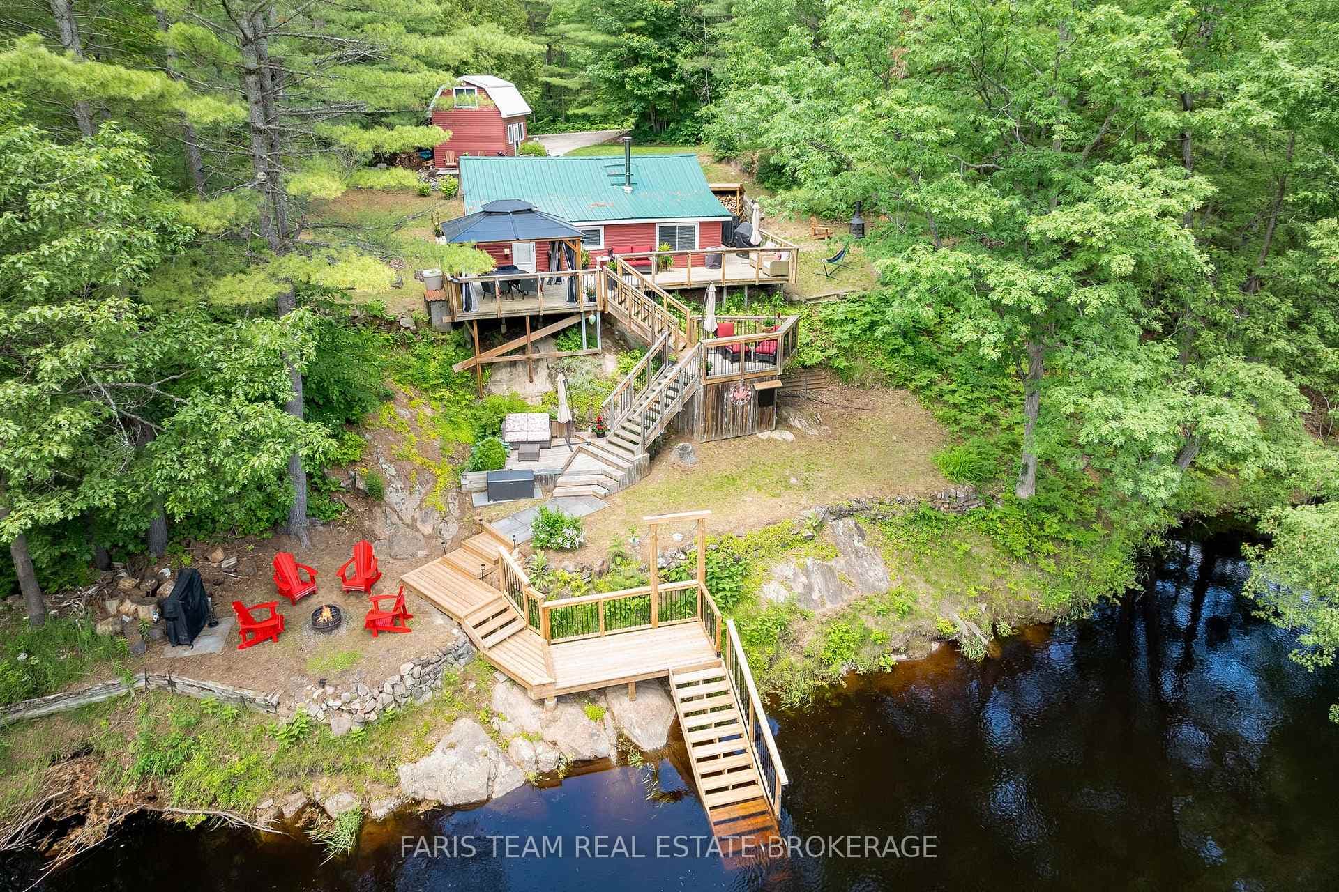 24 Black River Road photo 1