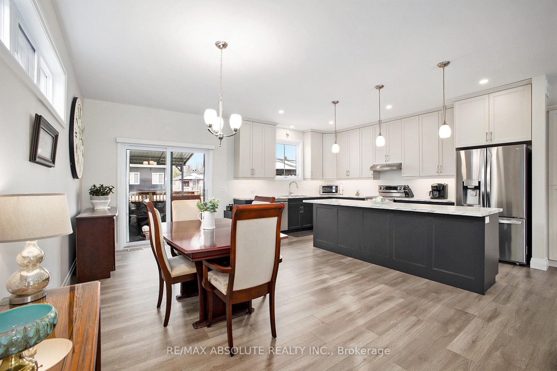 18 Morrison Drive photo 16