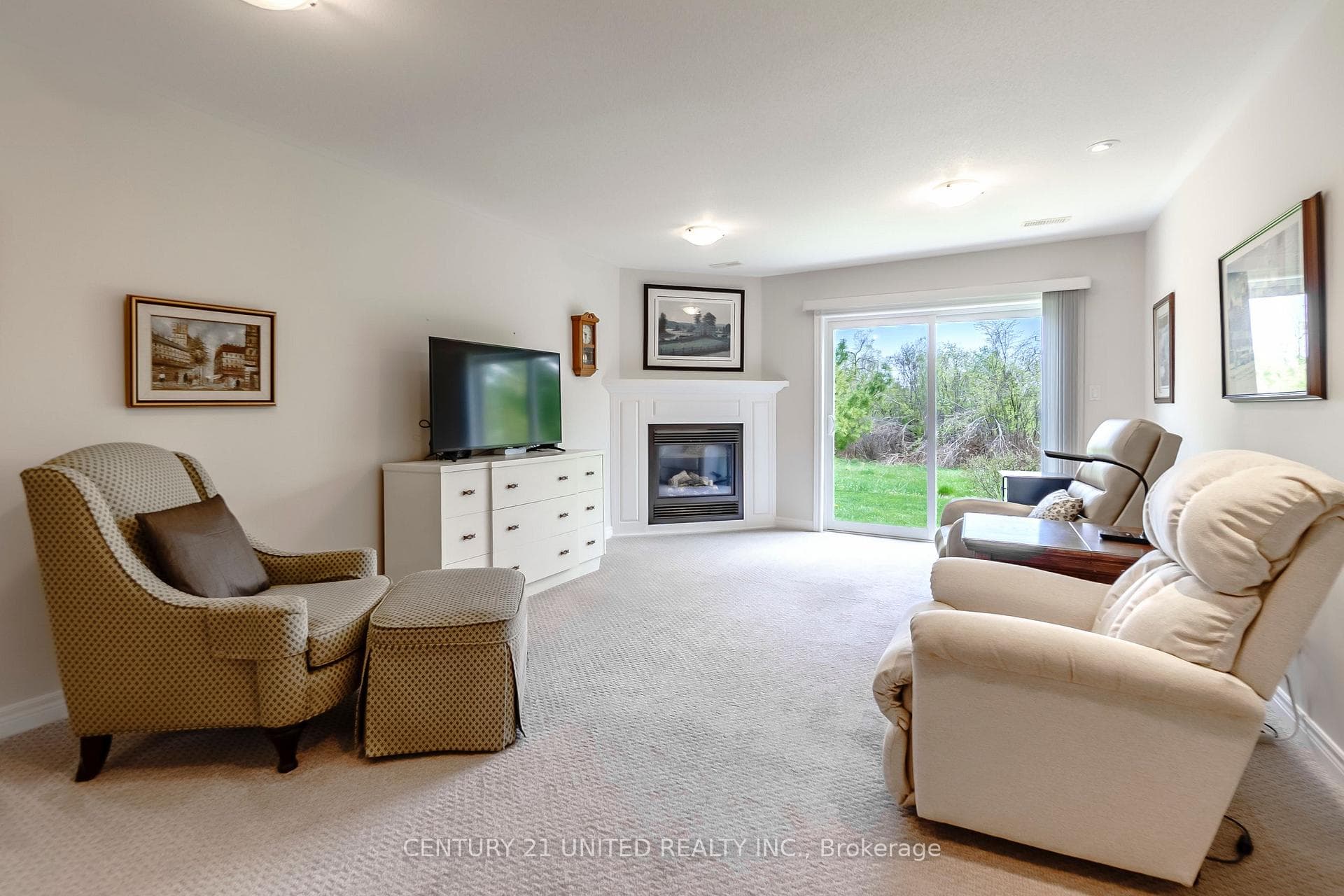 227 Carnegie Avenue Unit 16 photo 22