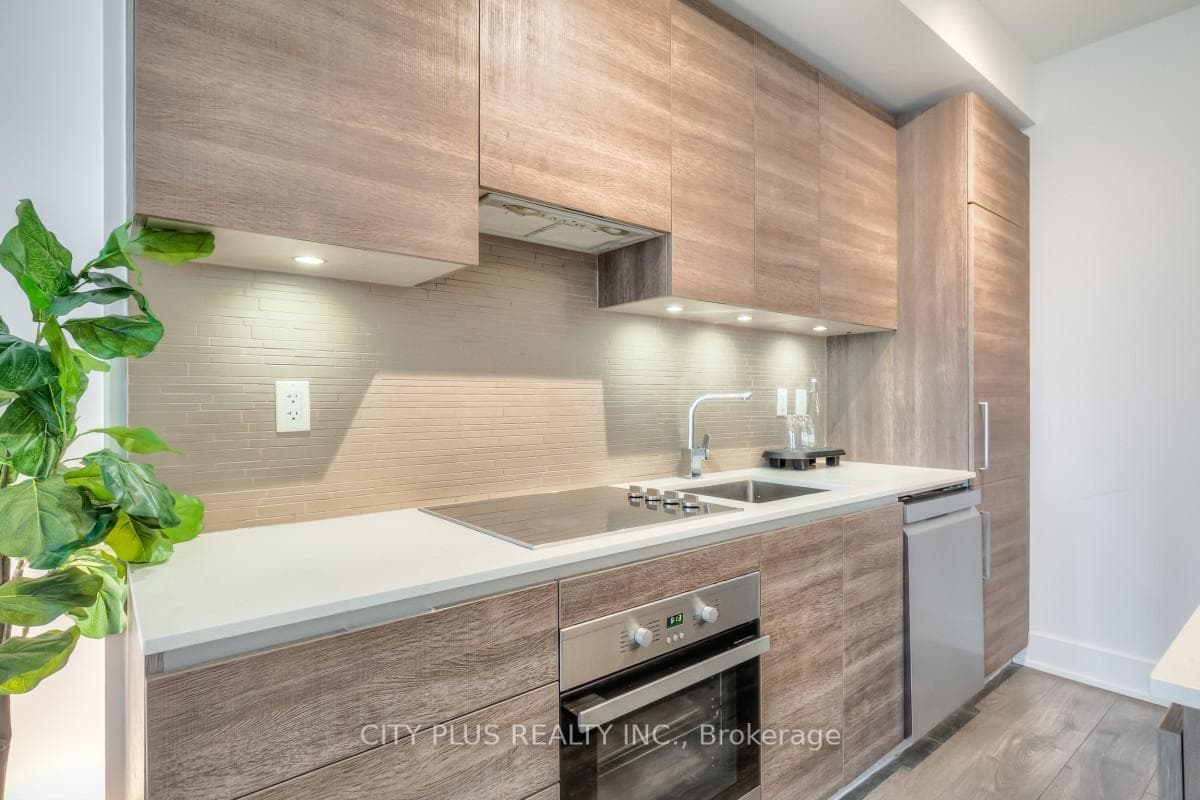 200 BLOOR Street Unit 1307 photo 11