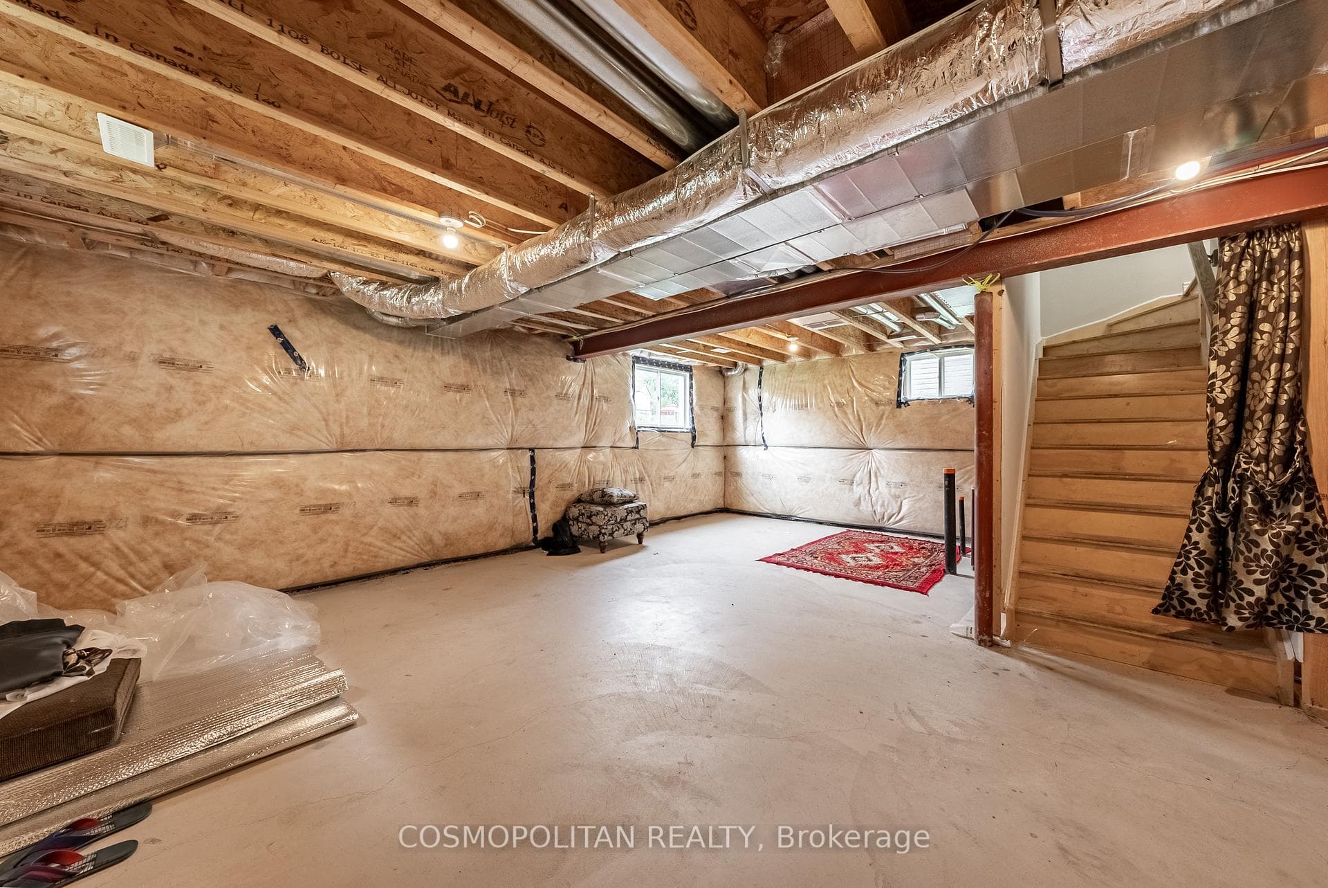 74 Bethune Avenue photo 29