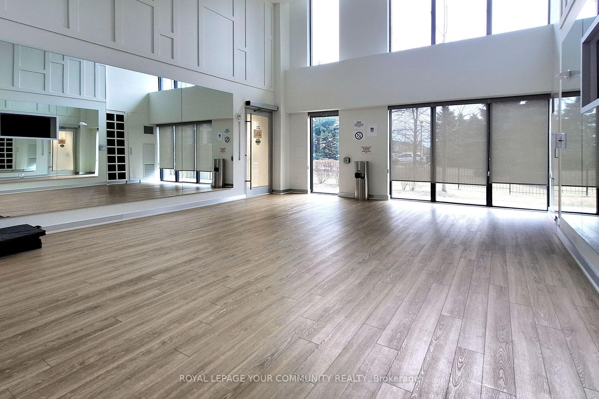 75 Oneida Crescent Unit 1704 photo 26