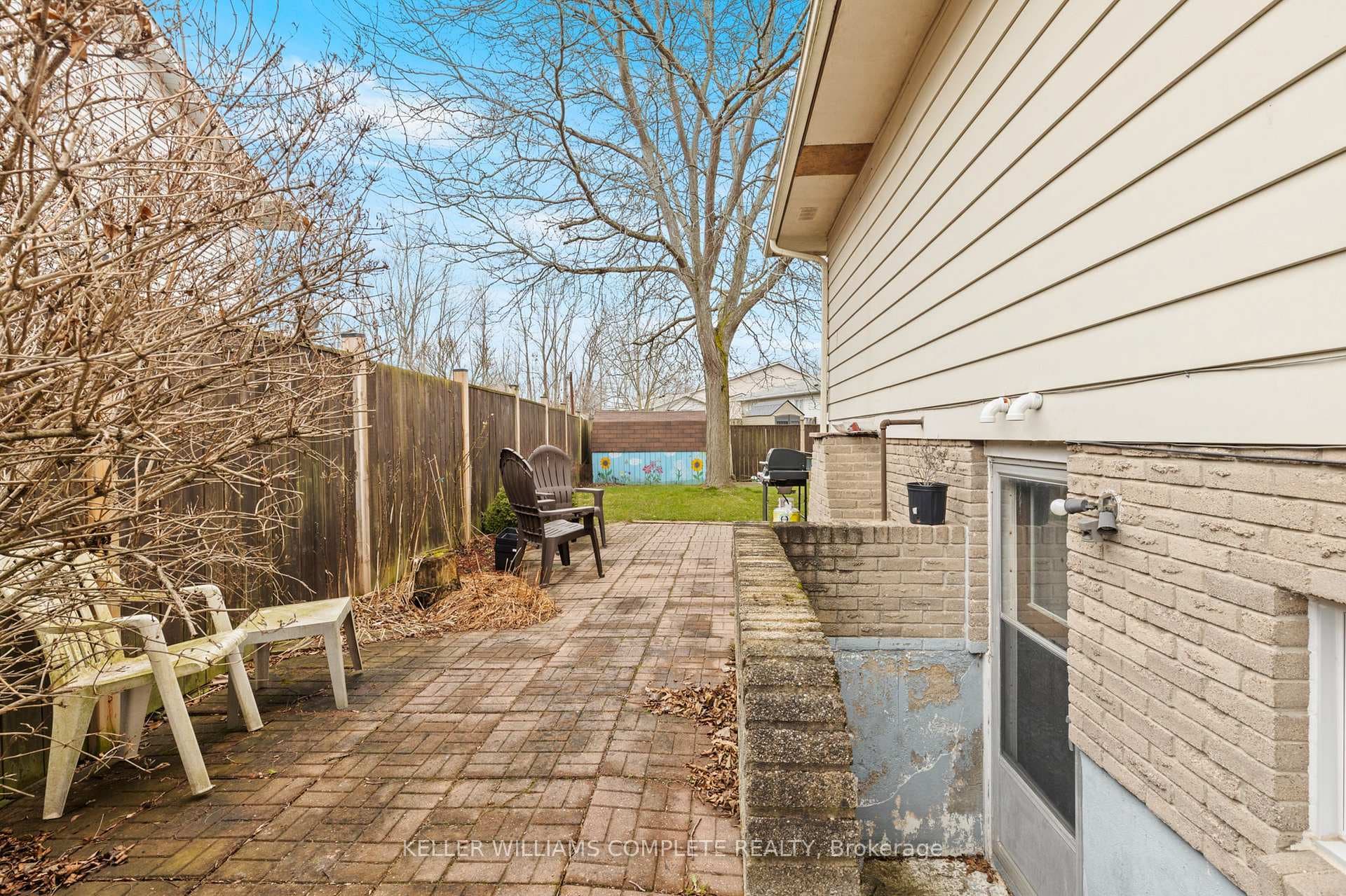 84 Terrace Avenue photo 26