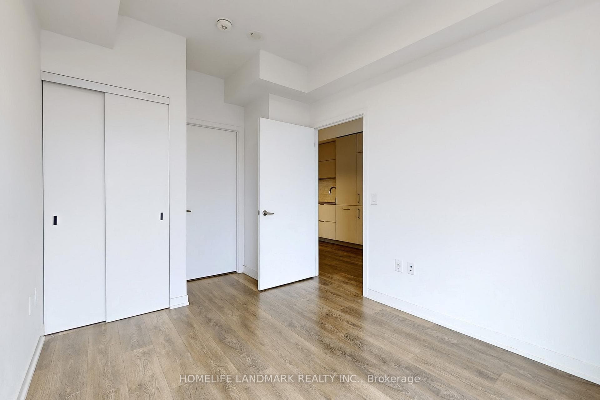 20 Richardson Street Unit 2302 photo 10
