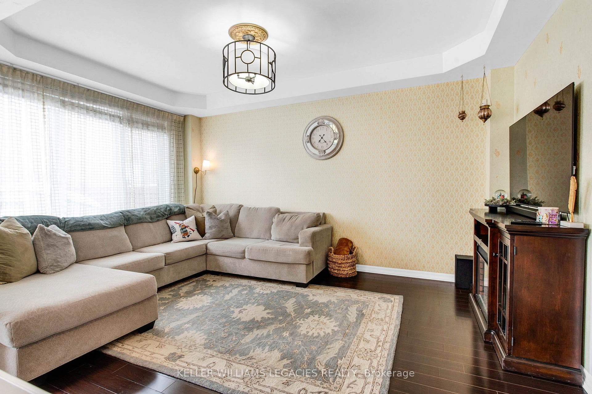 3 Berberis Crescent photo 10