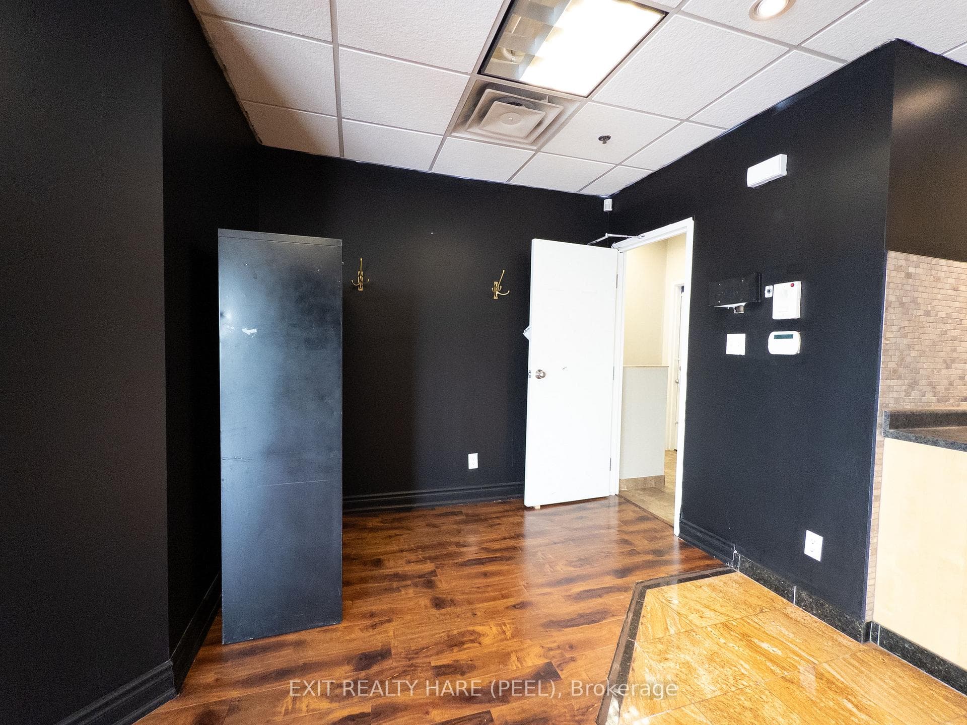 140 Regina Road Unit 24 photo 20