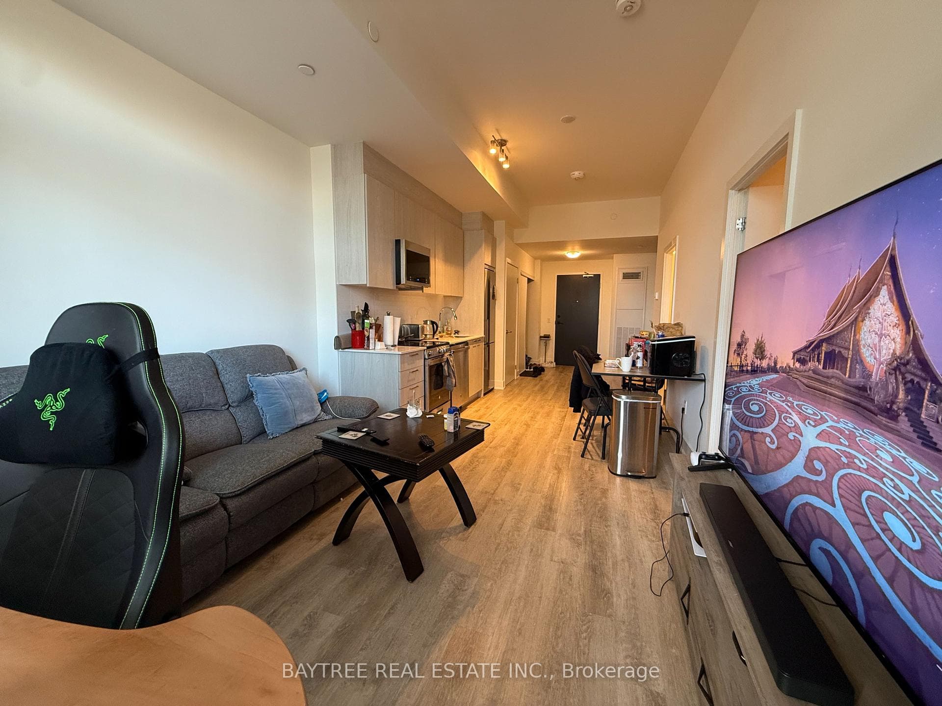 185 Deerfield Road Unit 403 photo 12