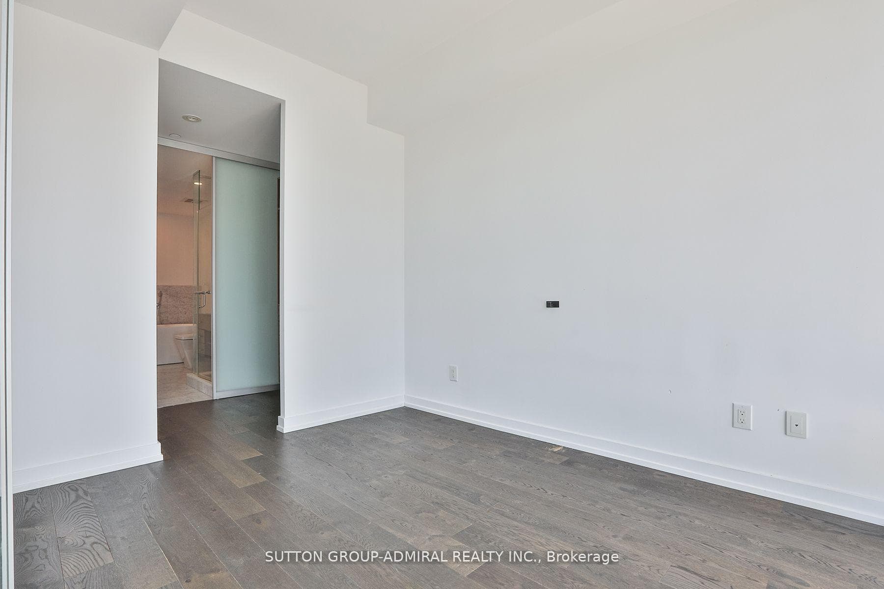 488 University Avenue Unit 2308 photo 23