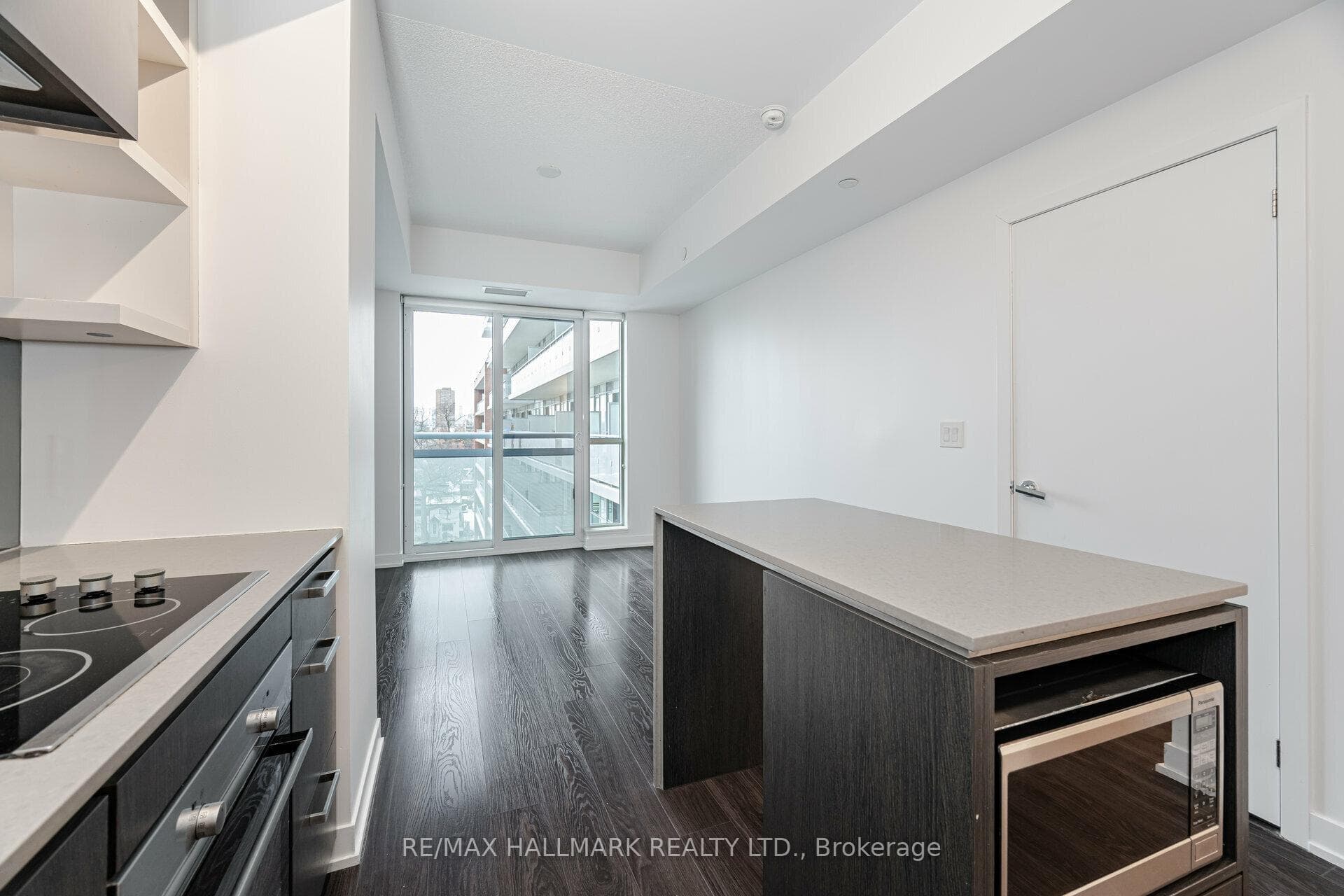 1830 Bloor Street Unit 739 photo 10