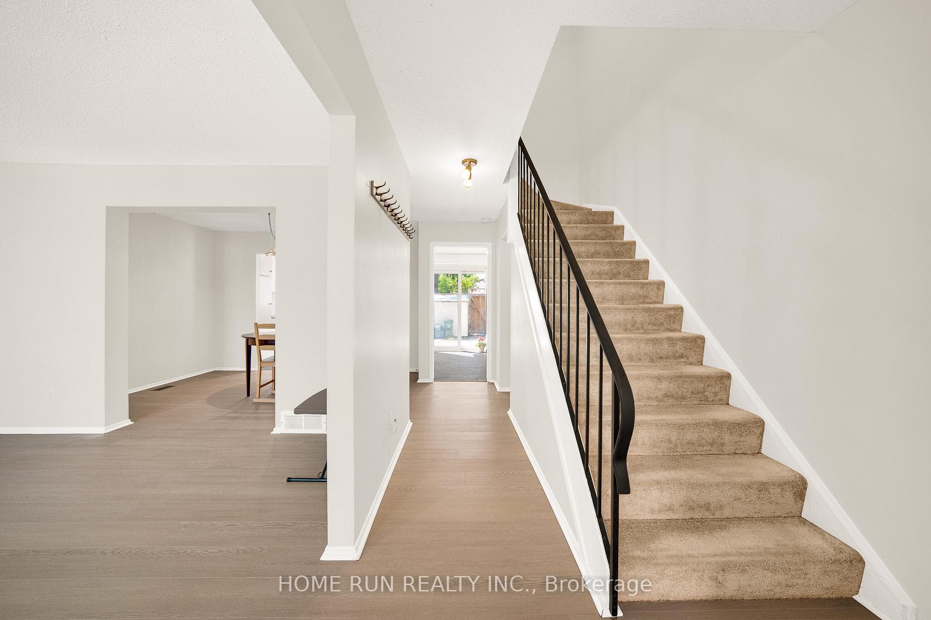 2111 Montreal Road Unit 4 photo 3