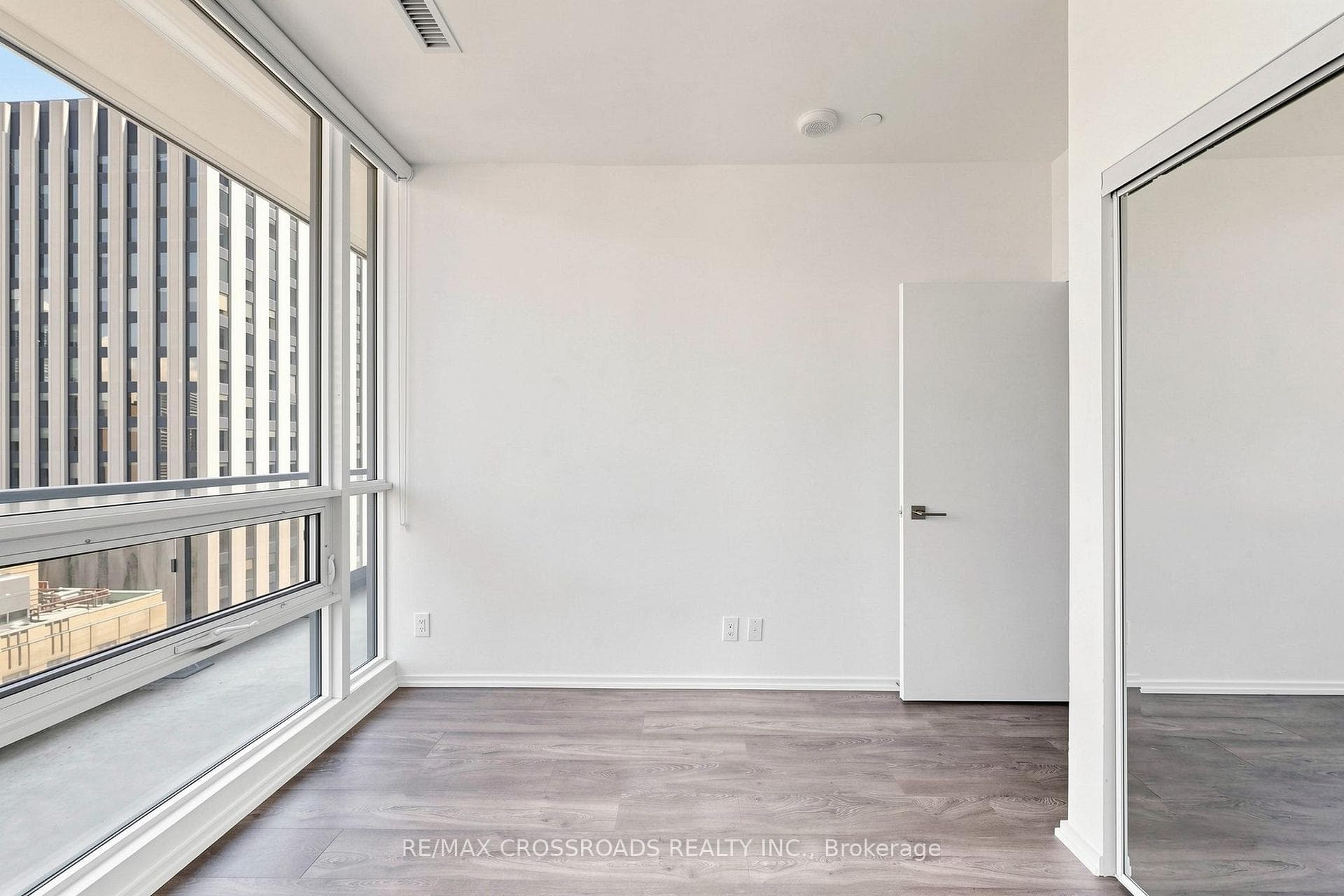 70 Temperance Street Unit 2816 photo 17