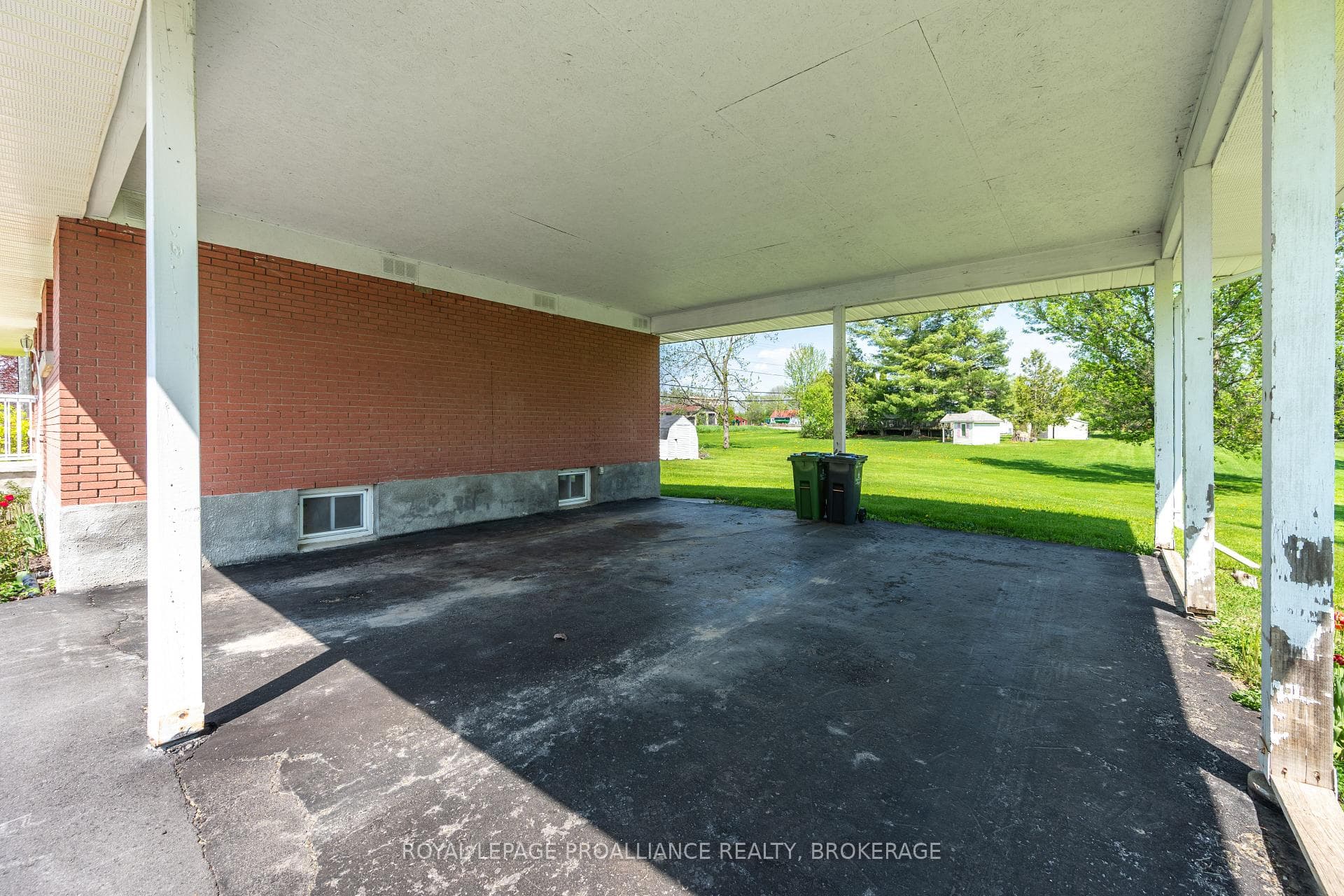 2426 Cole Hill Road photo 4