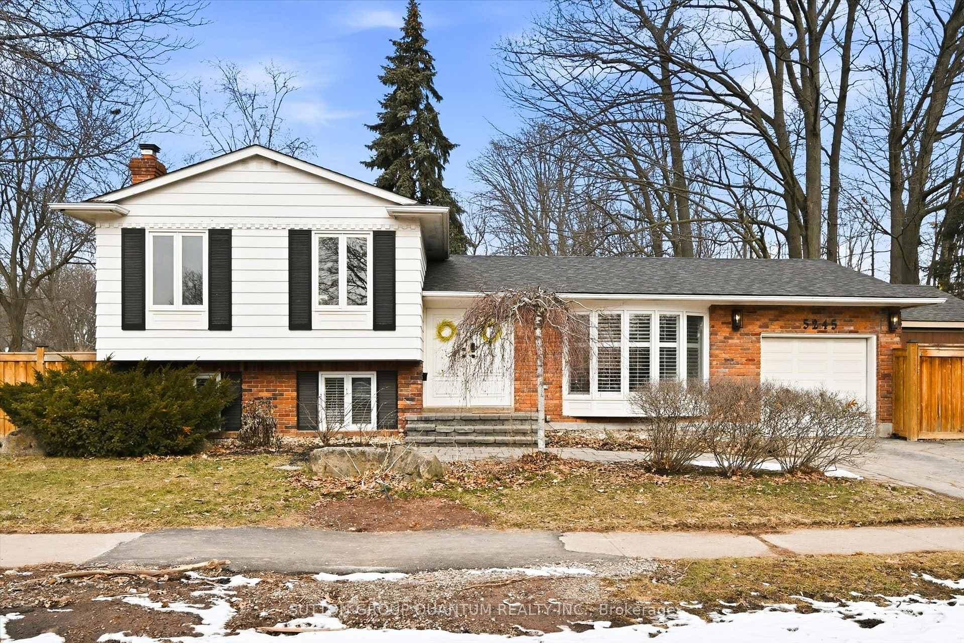5245 Bromley Road photo 1