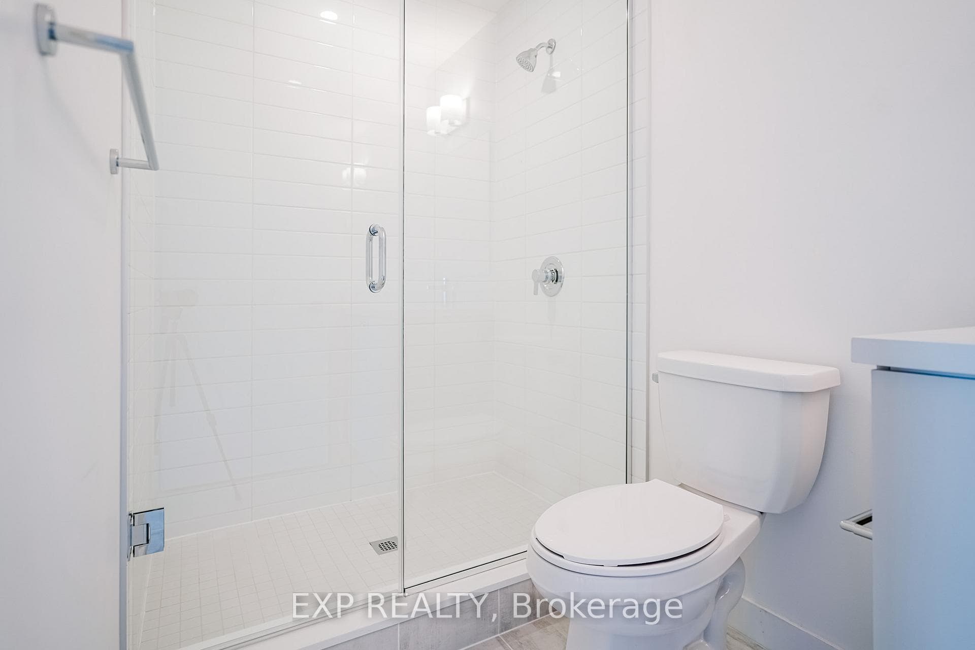 55 Clarington Boulevard Unit 806 photo 29