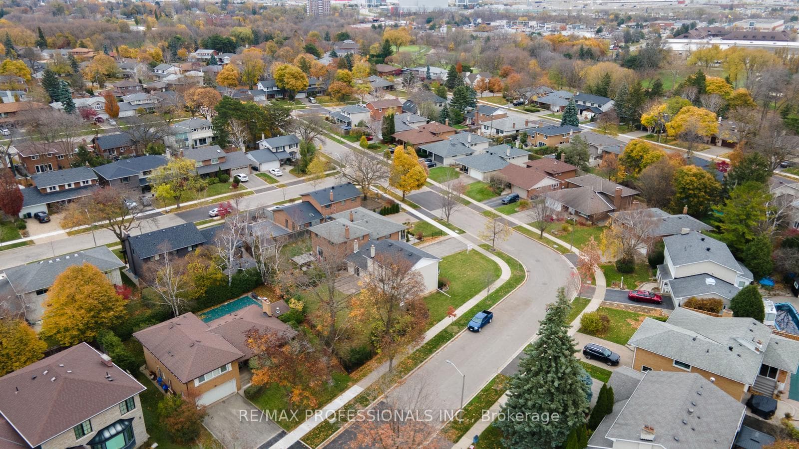 12 Broadfield Drive photo 35