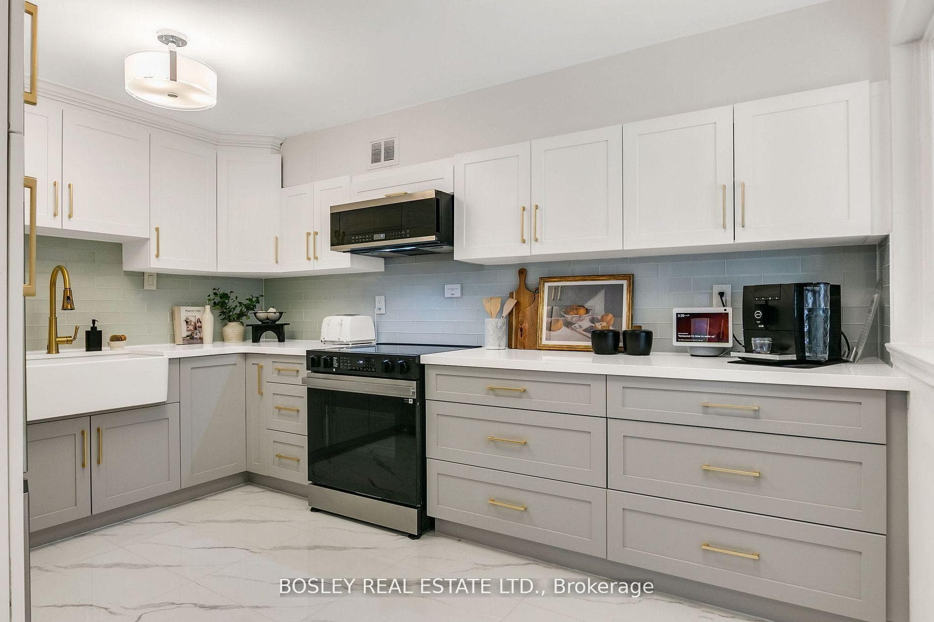 130 Ling Road Unit 51 photo 23