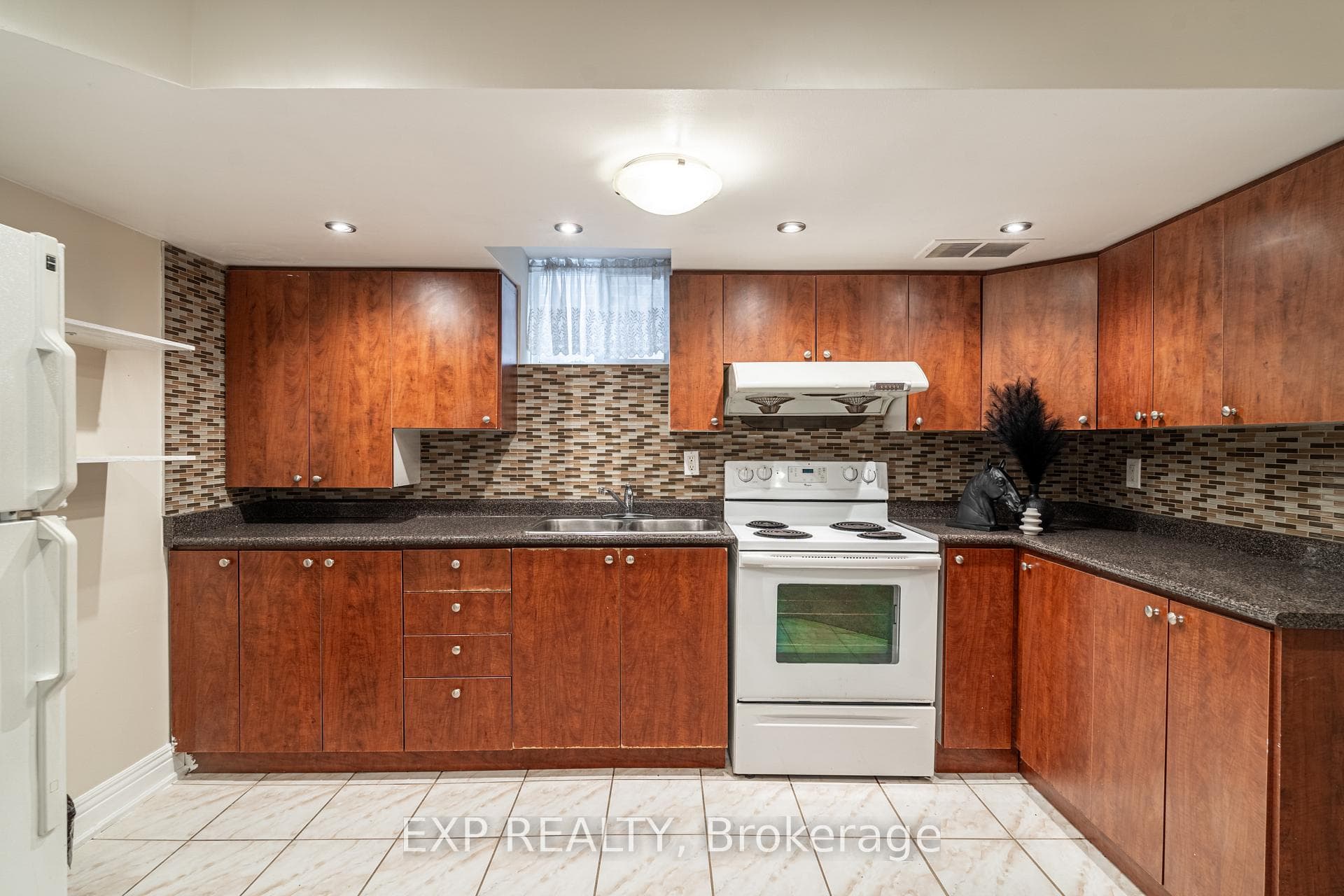 69 Schooner Drive photo 28