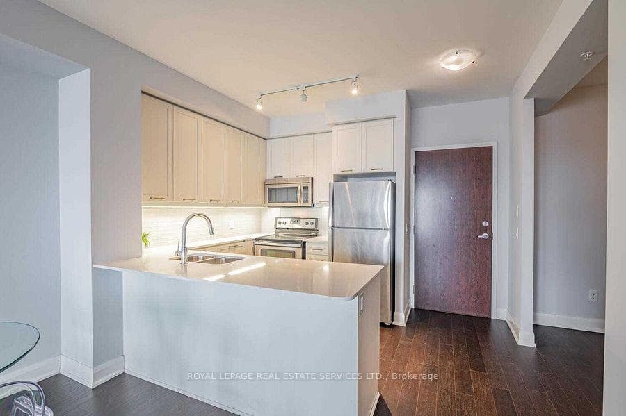 2480 Prince Michael Drive Unit 418 photo 10