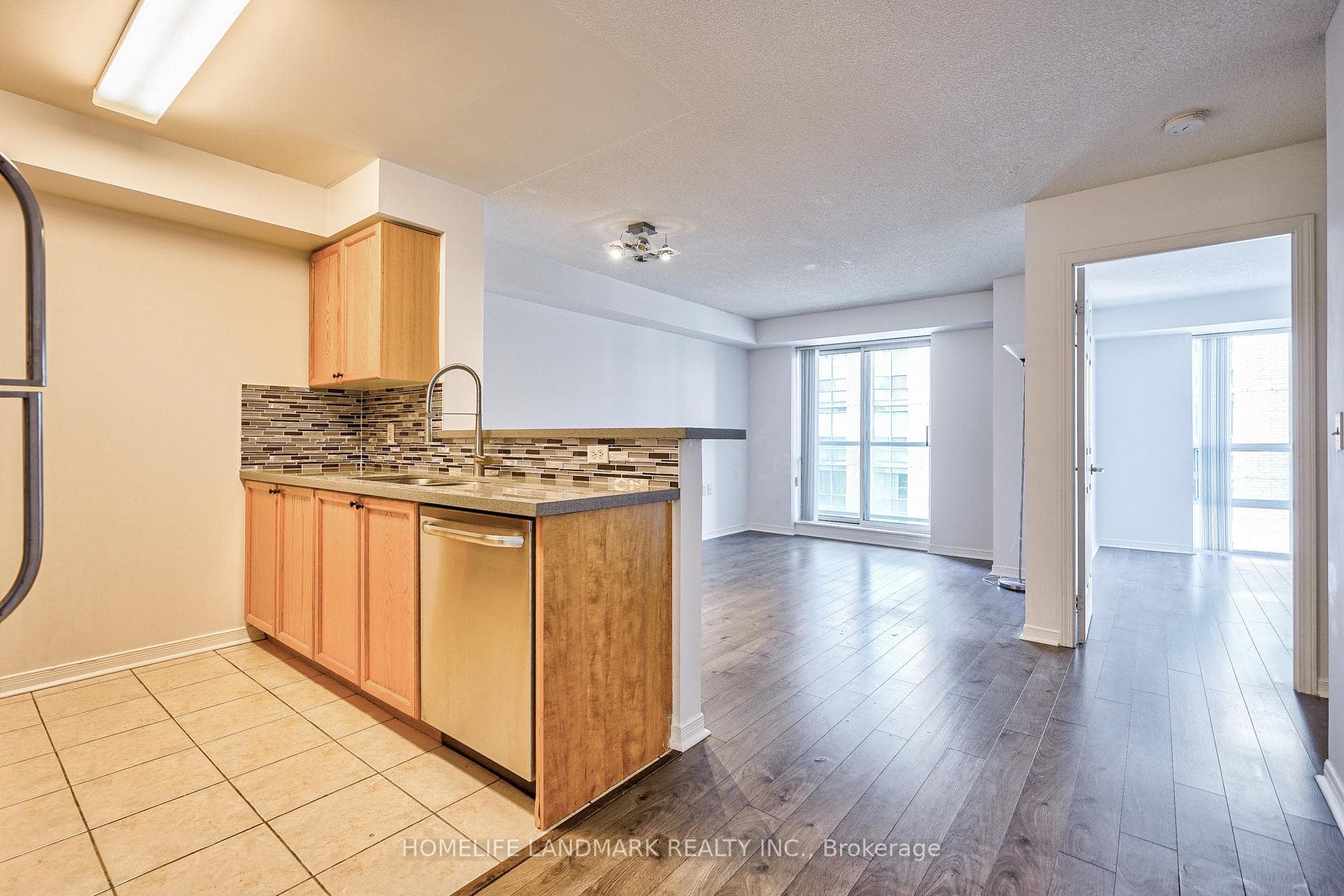 26 Olive Avenue Unit 1806 photo 3