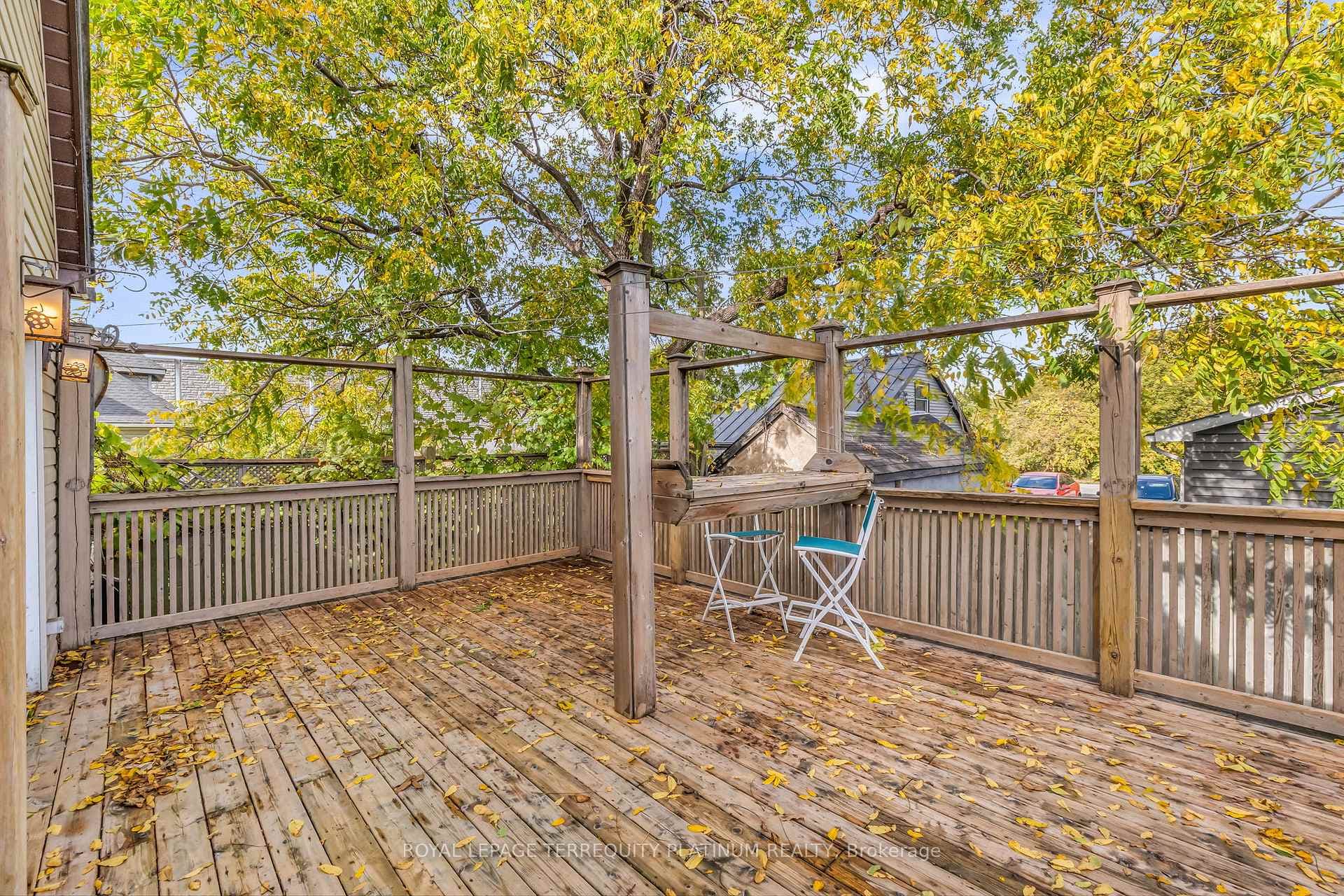 10 Locarno Avenue photo 36