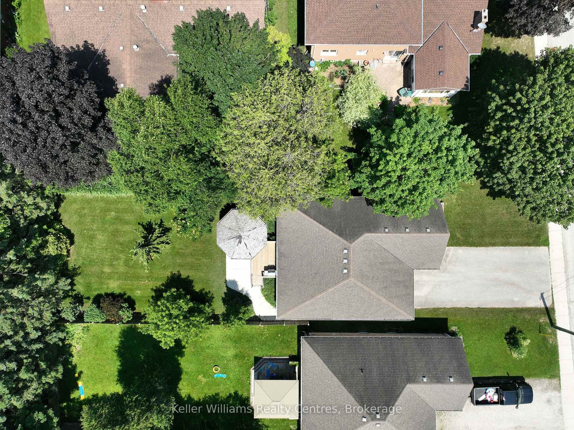 152 Kincardine Street photo 3
