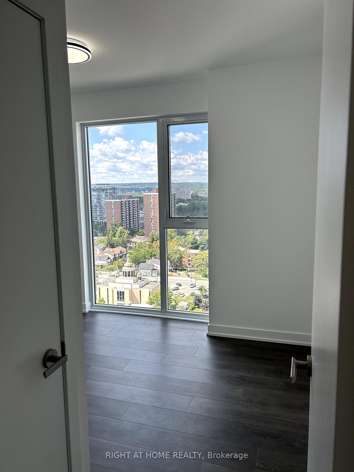 370 Martha Street Unit 1802 photo 11