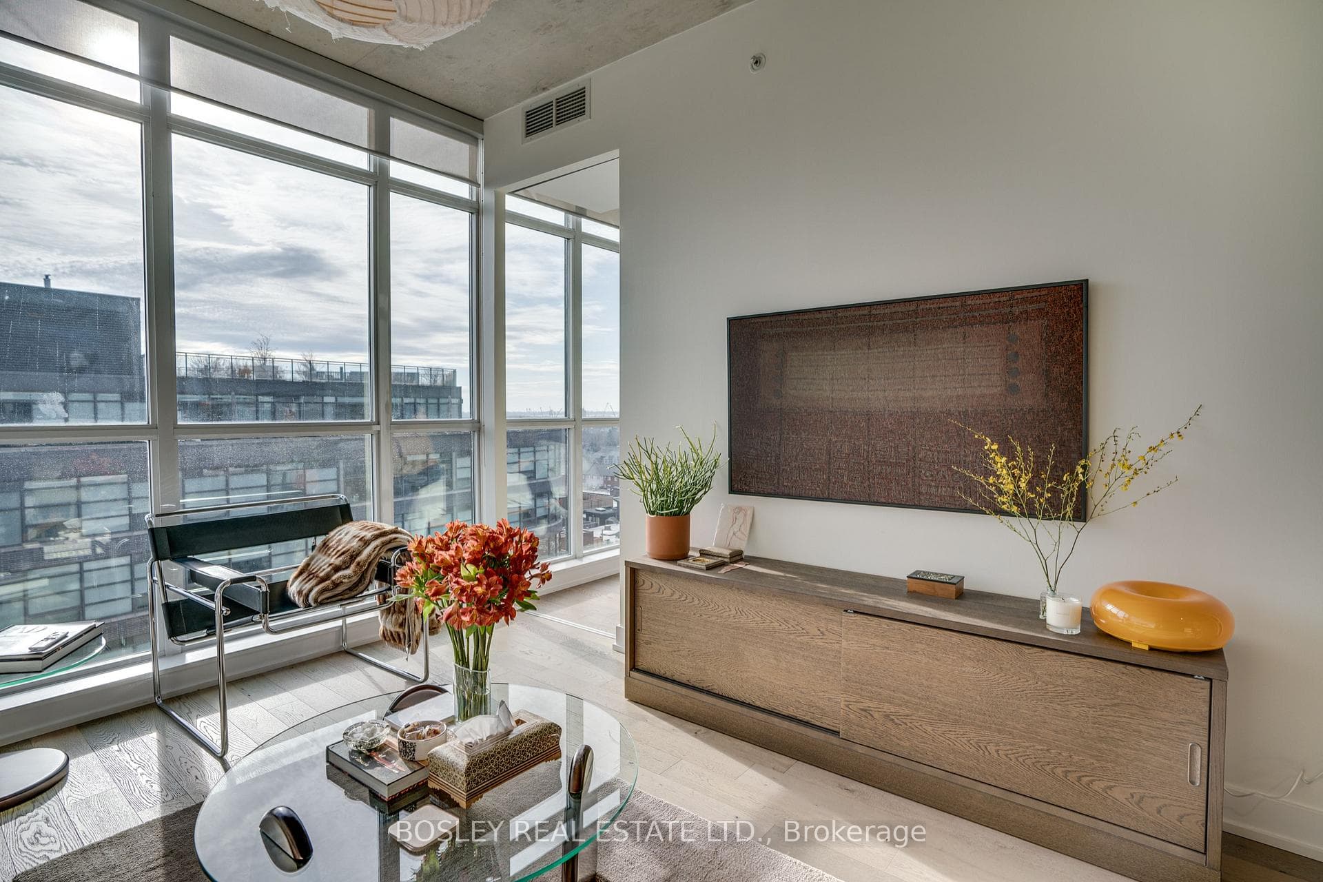 1190 Dundas Street Unit 1011 photo 8
