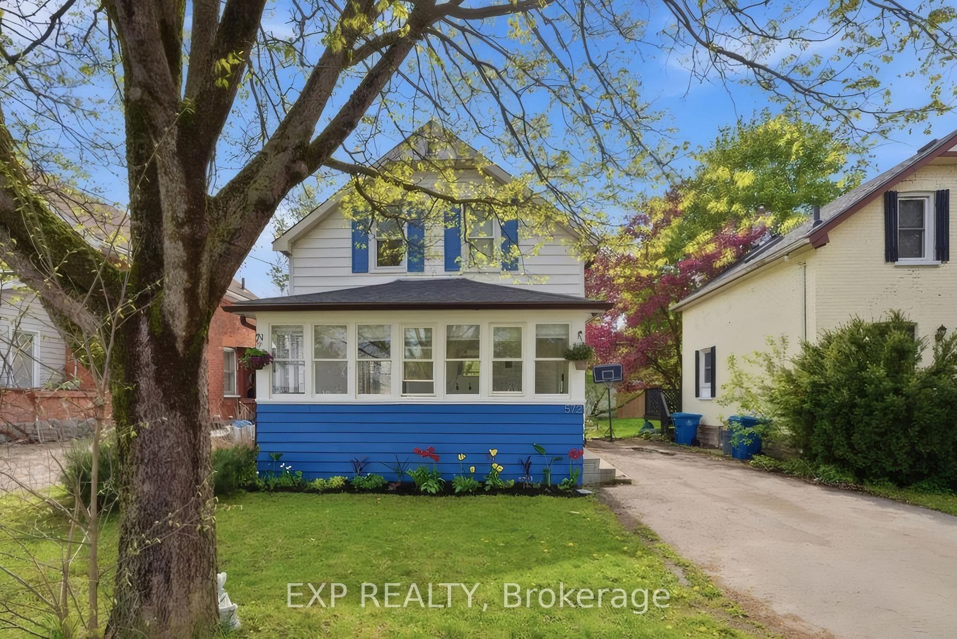572 Downie Street photo 3