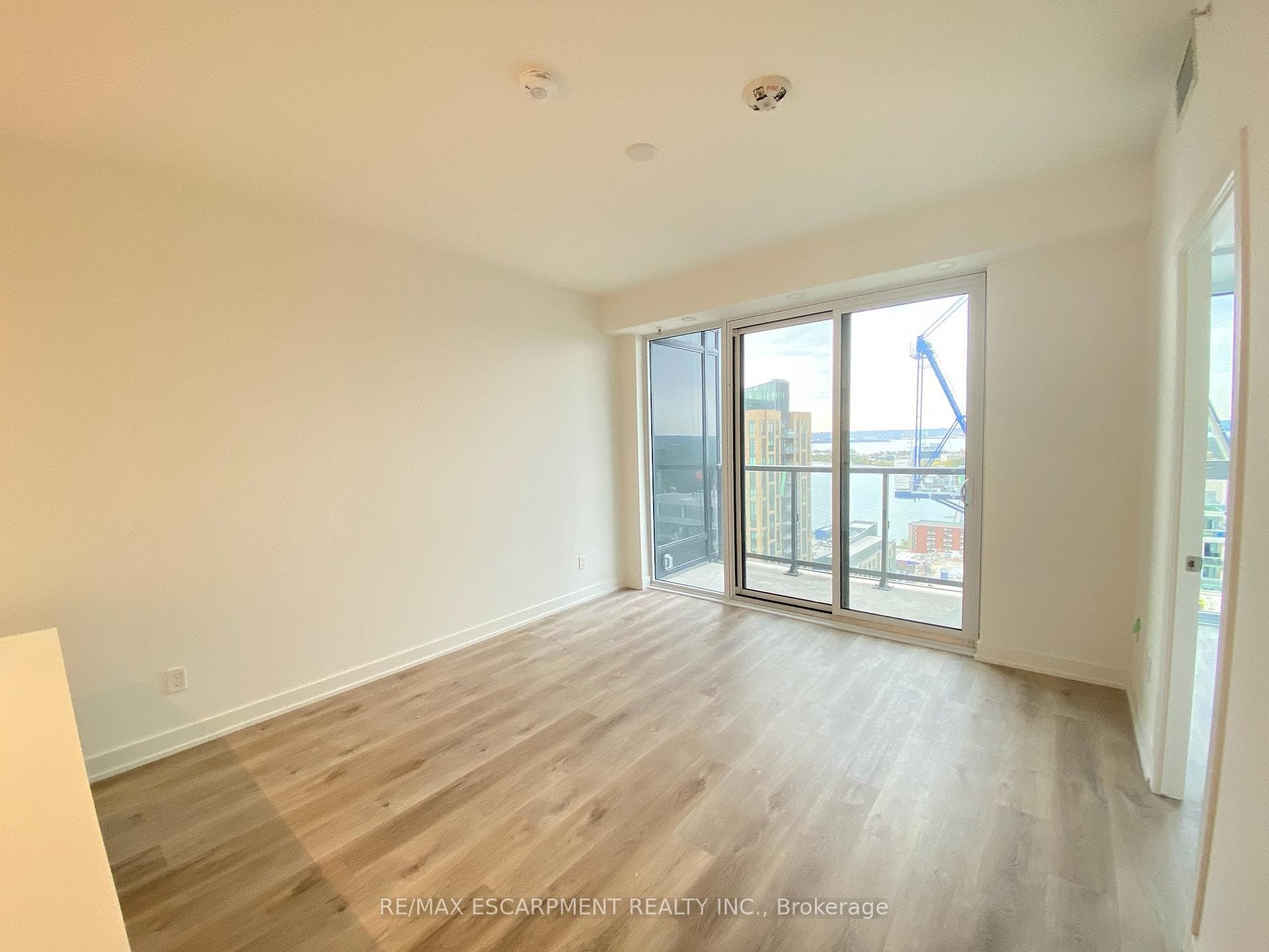 370 Martha Street Unit 2206 photo 8