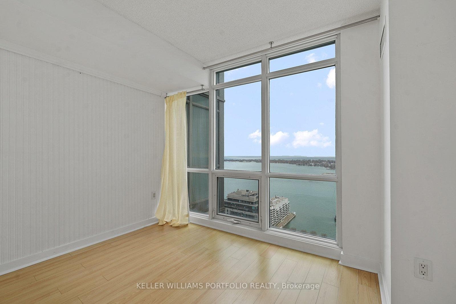 11 Brunel Court Unit 3711 photo 24