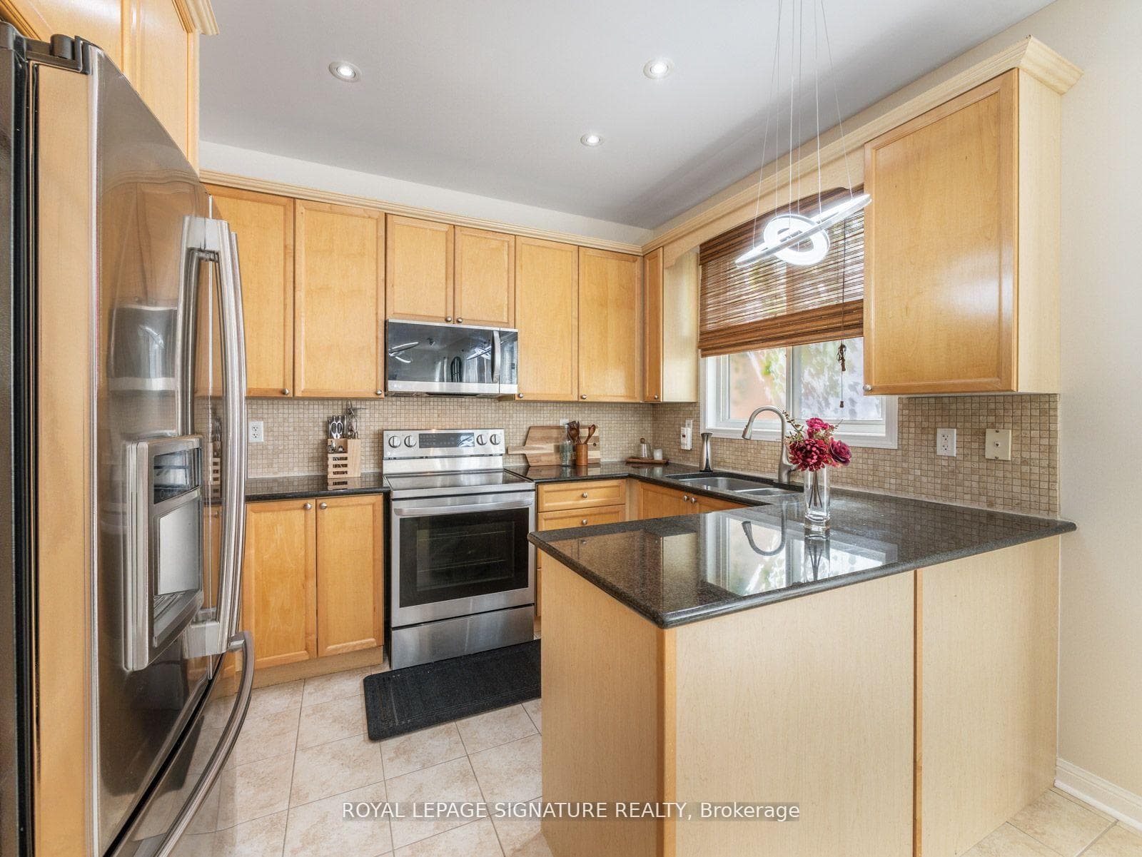 3820 Janice Drive photo 12